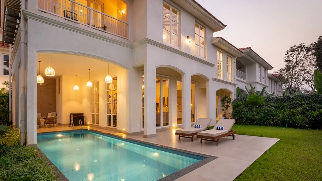 Evening Facade | Moira Villa 4