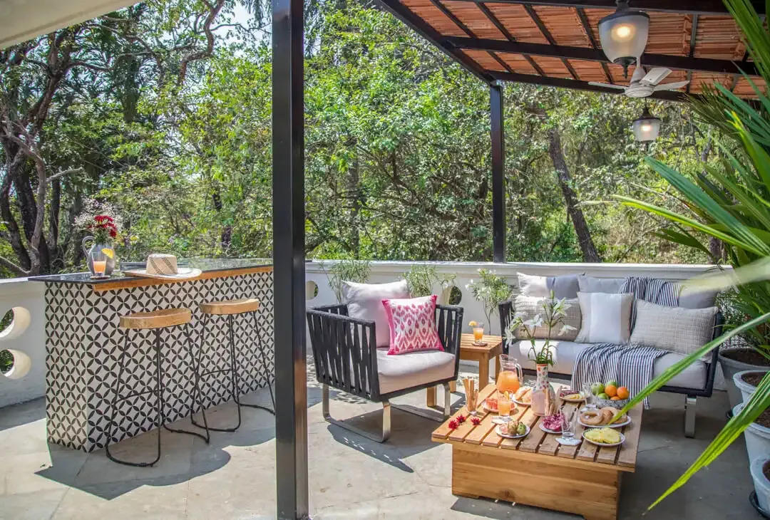 Monforte Villa E – Terrace Seating Area