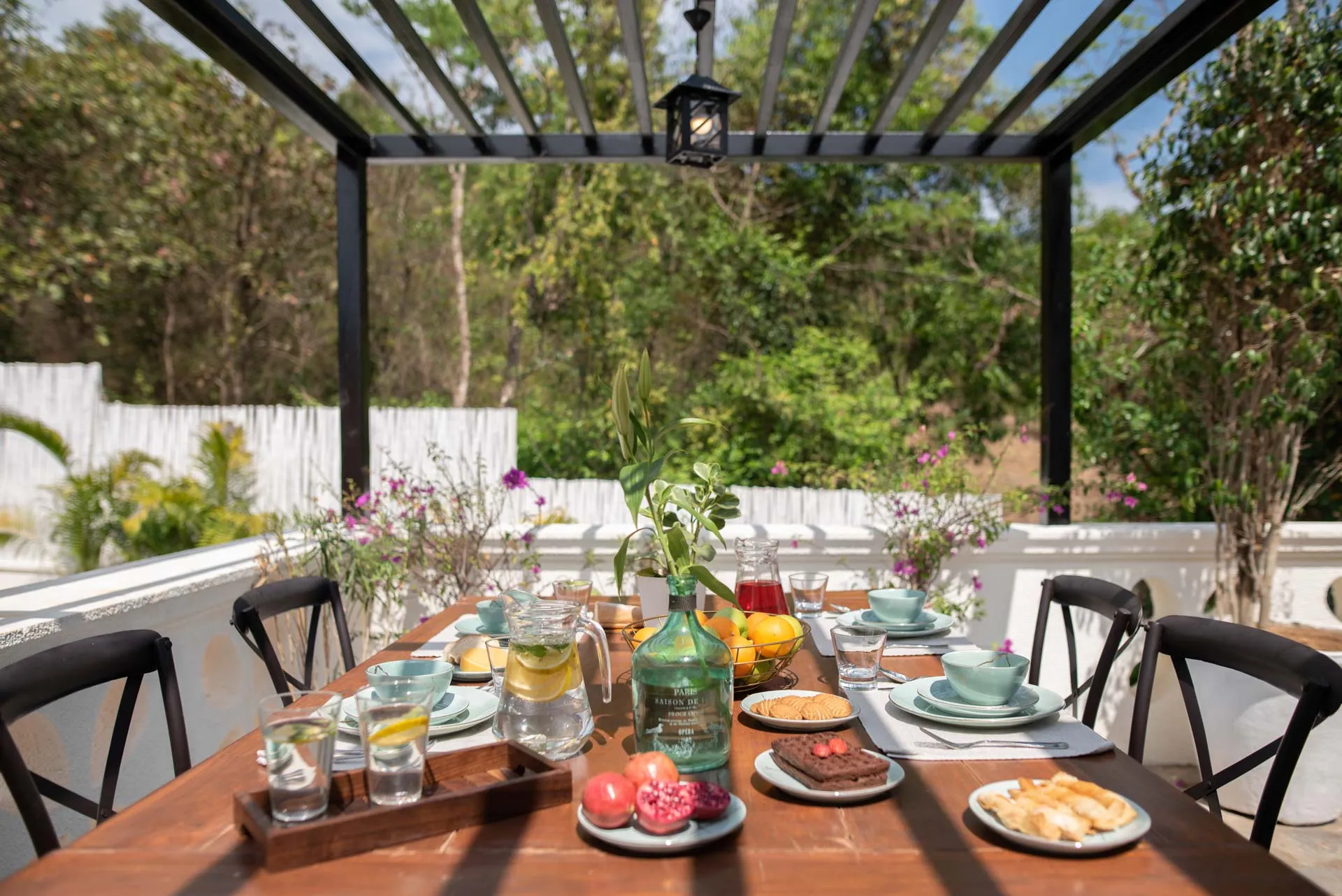 Monforte - Villa I - Terrace Dining View 2
