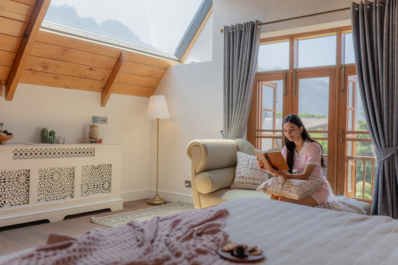 Rooms with Mountain Views | Noor, Srinagar by Lohono Stays