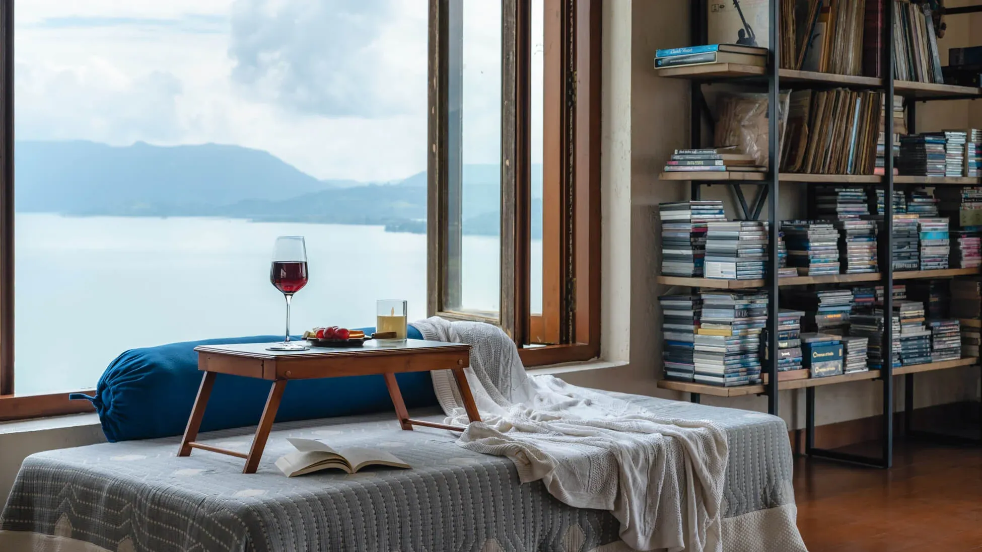 Room with Views | Om Anantha - Infinitum