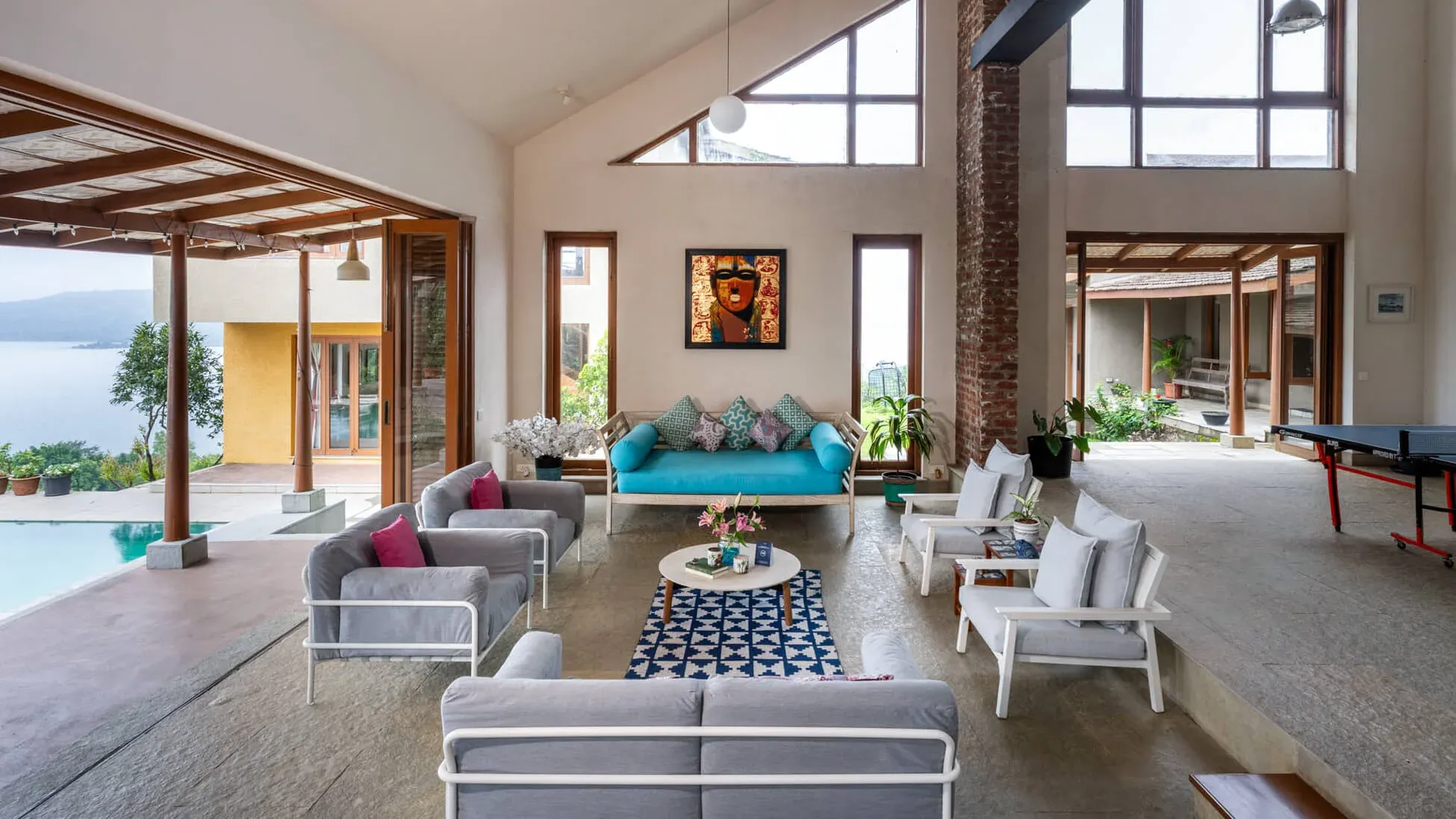 Om Anantha - Infinitum - Living Area