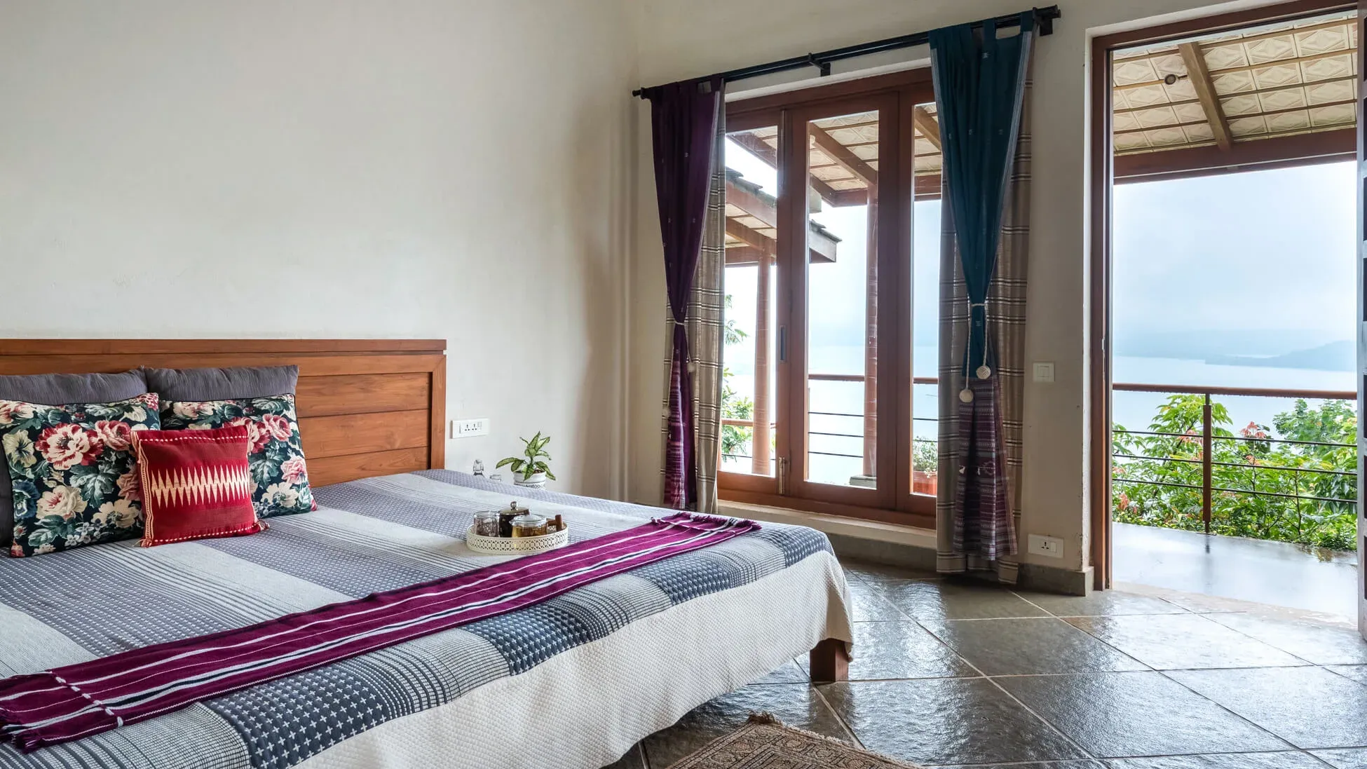 Om Anantha - Bedroom Balcony