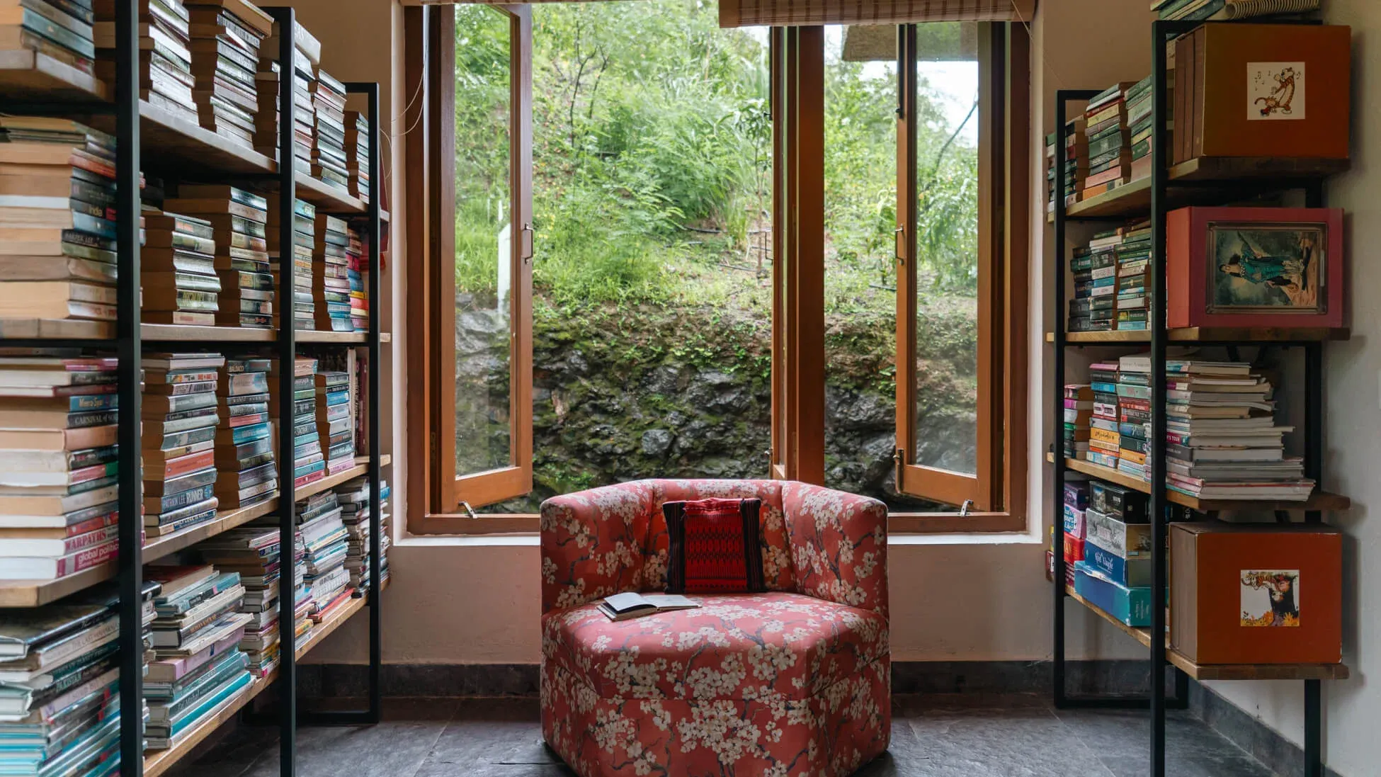 Library with seating area |  Private Villas in Pawna
