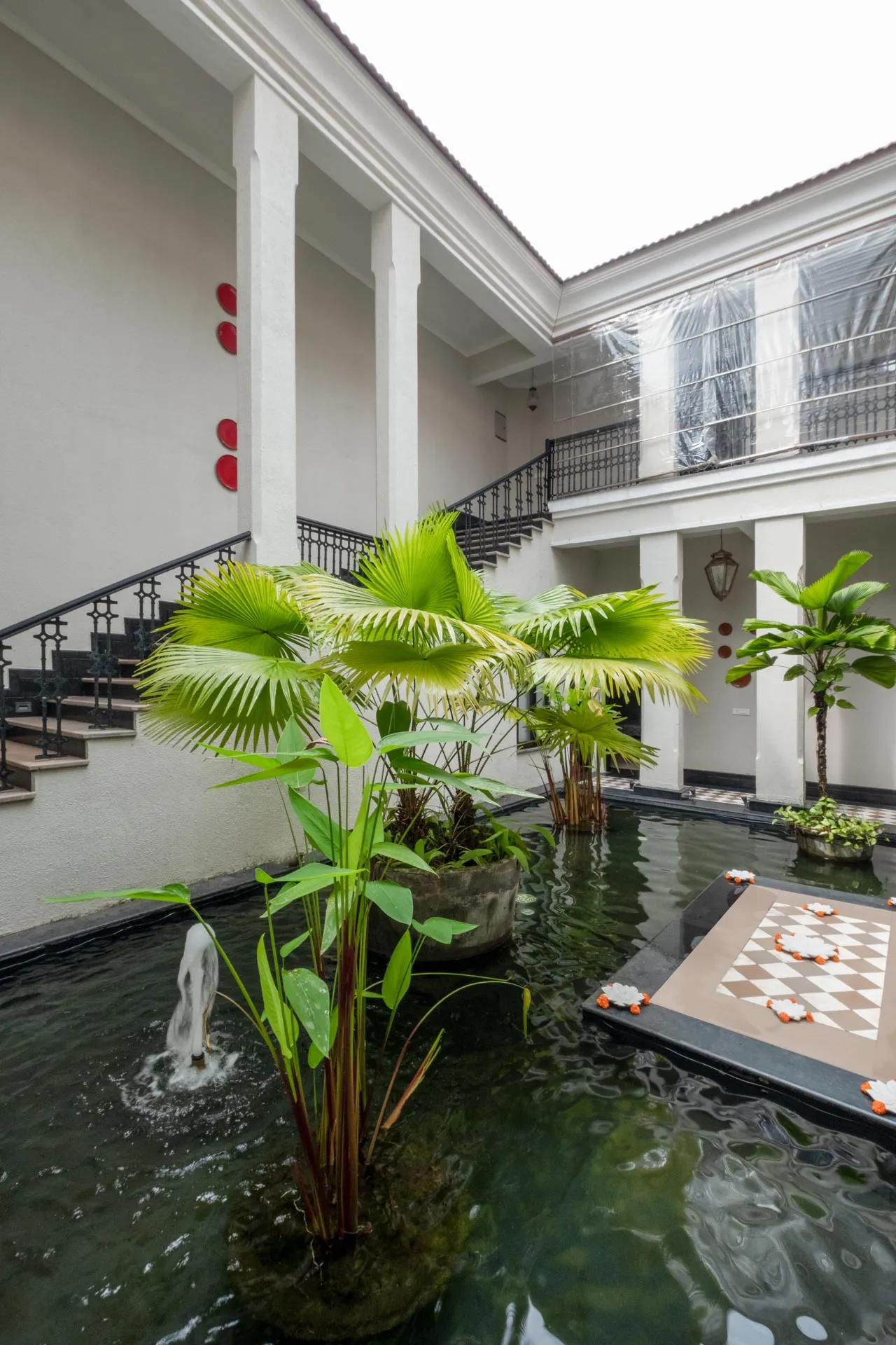 Orchard Villa - Central Courtyard