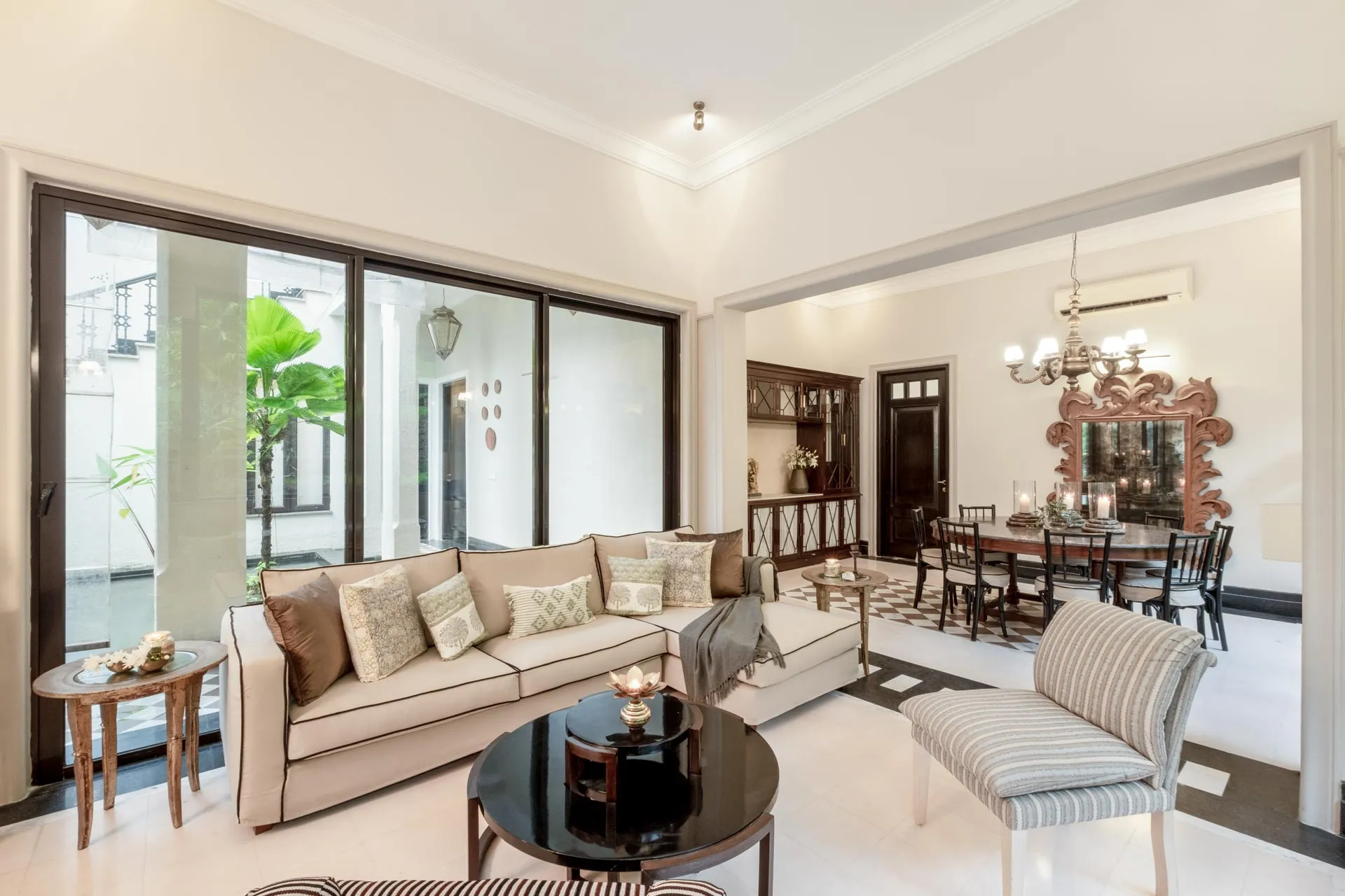Orchard Villa - Living Area