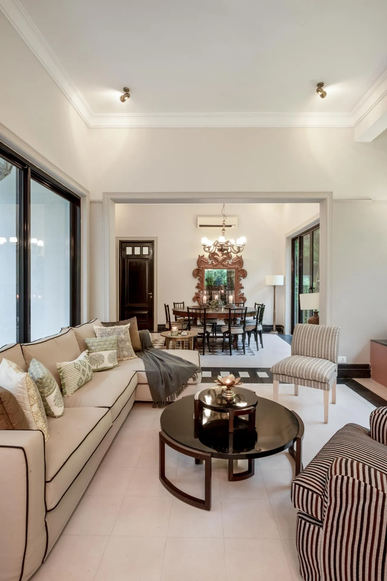 Orchard Villa - Living Room