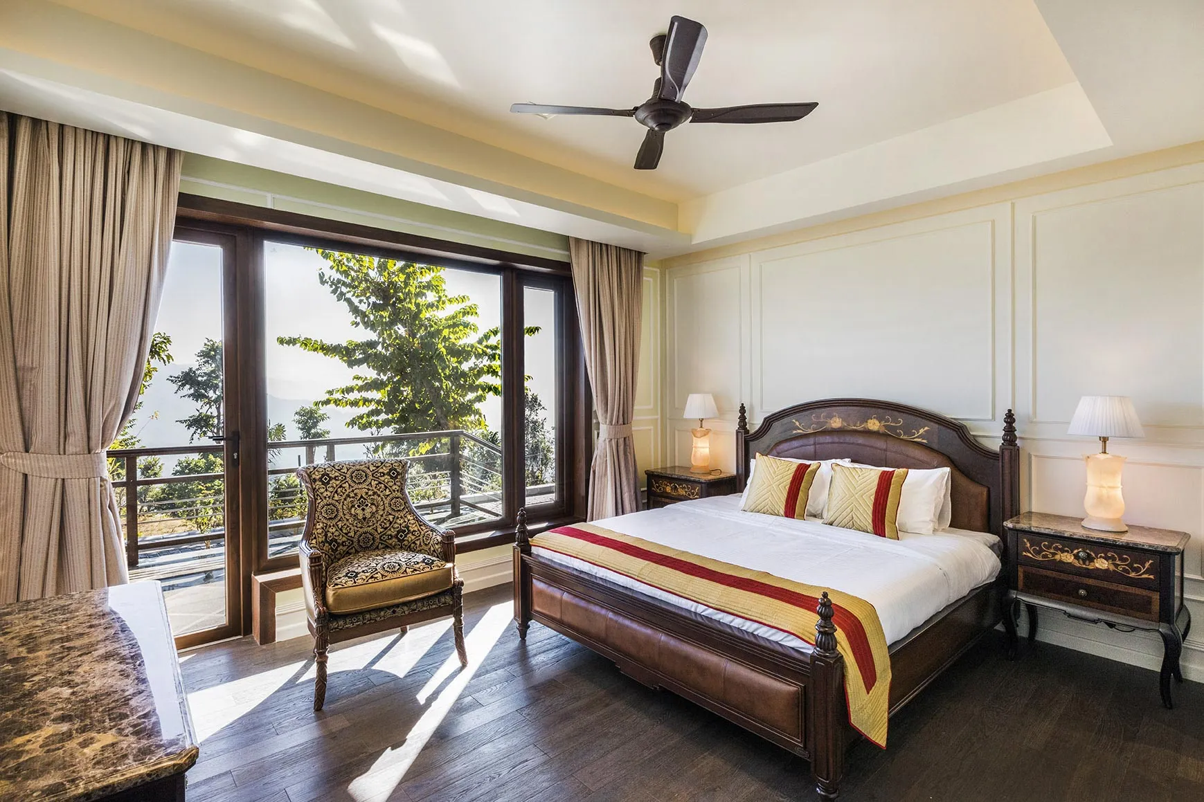 Amayaah - Rajasi Villa - Kingfisher (Deluxe Room)