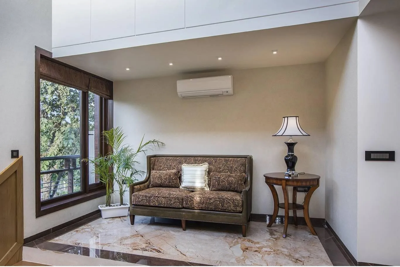 Amayaah - Rajasi Villa - First Floor Lobby