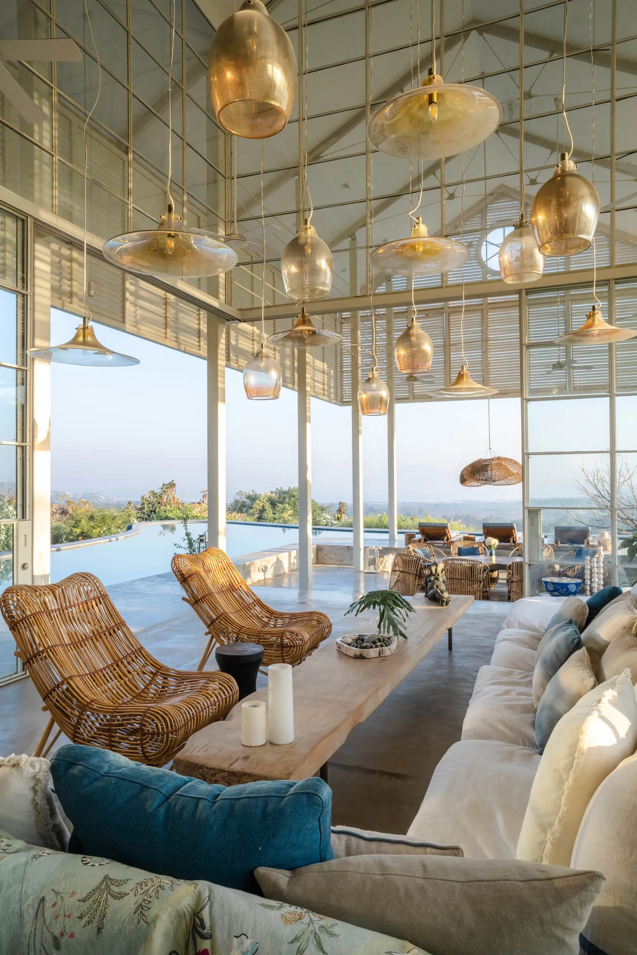 The Ray Villa - Villa with Private Living area