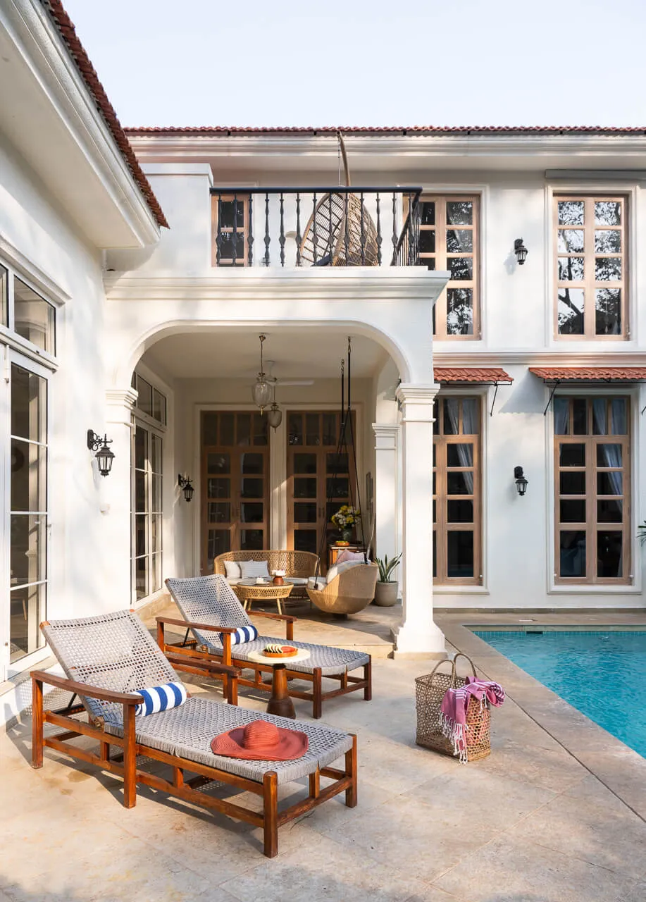 Poolside Seating - Regato C Villa in Goa | Lohono Stays