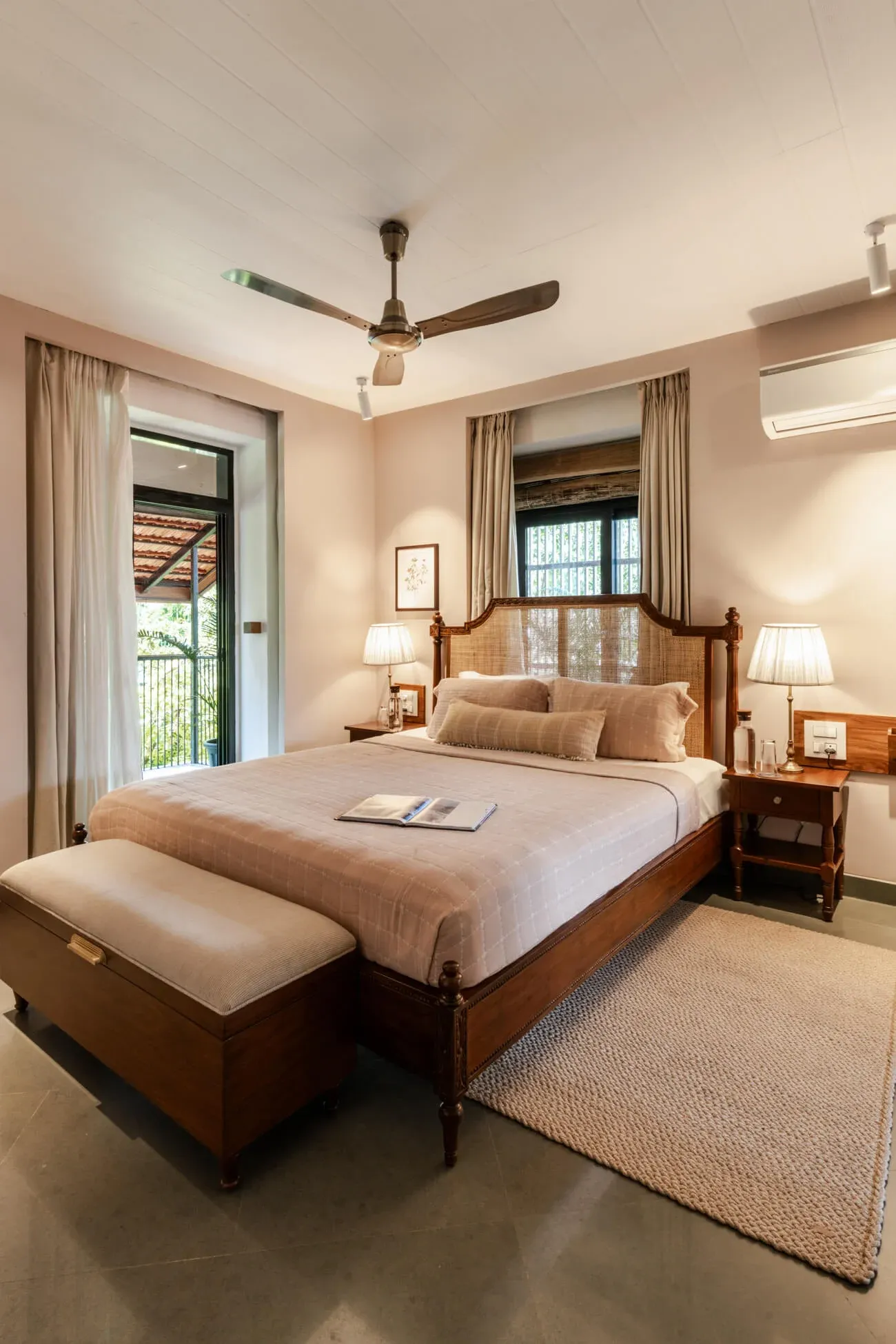 Master Bedroom | Rigveda Villa | Lonavala