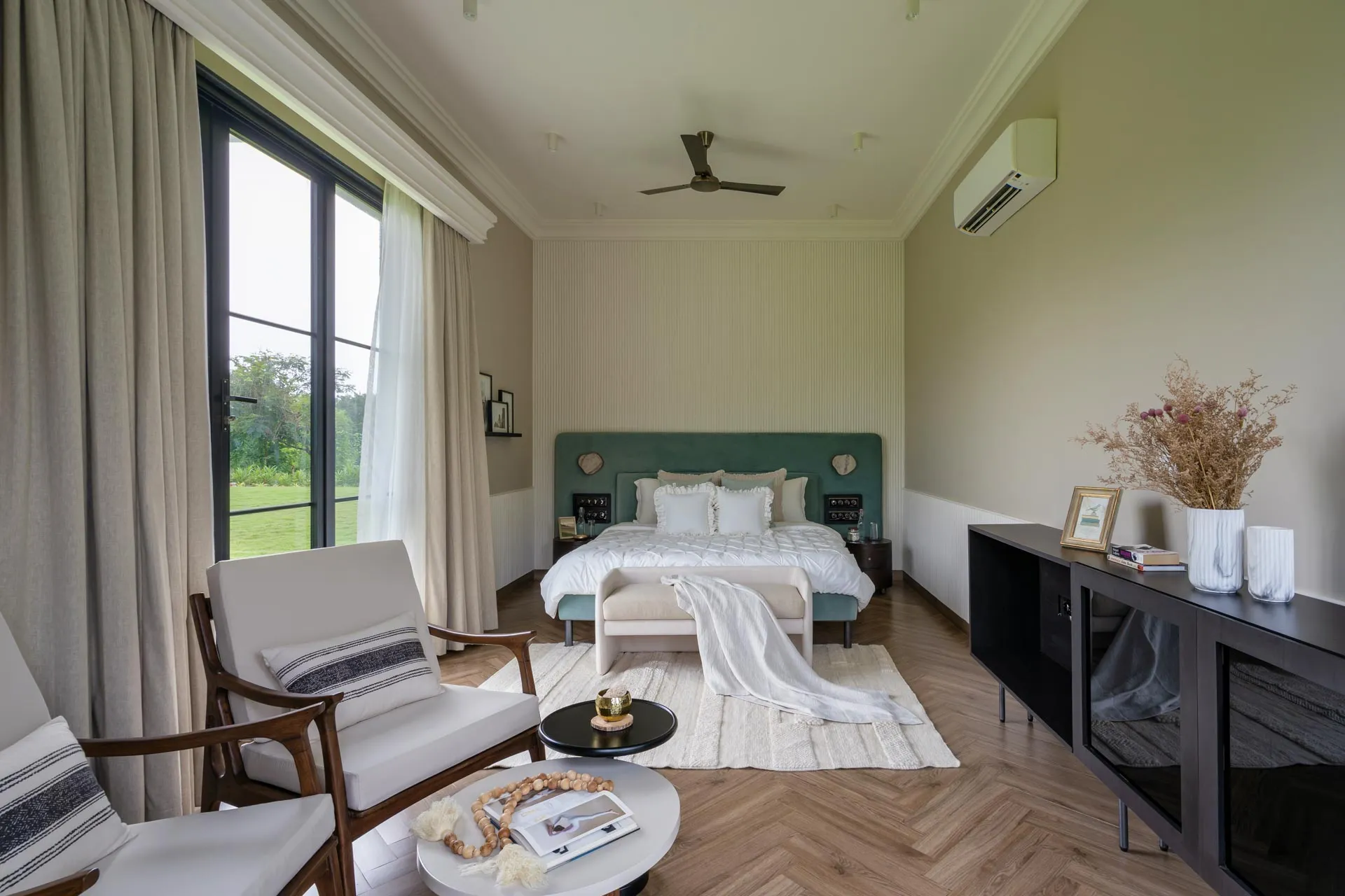 RiyuVann Estate - Bedroom 1