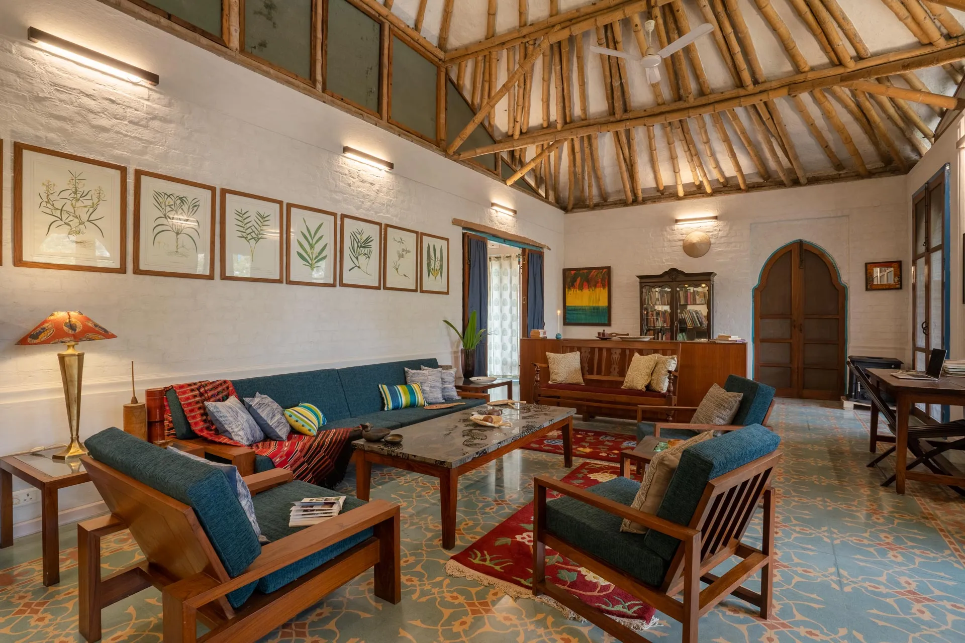 Bamboo House - Living area 1
