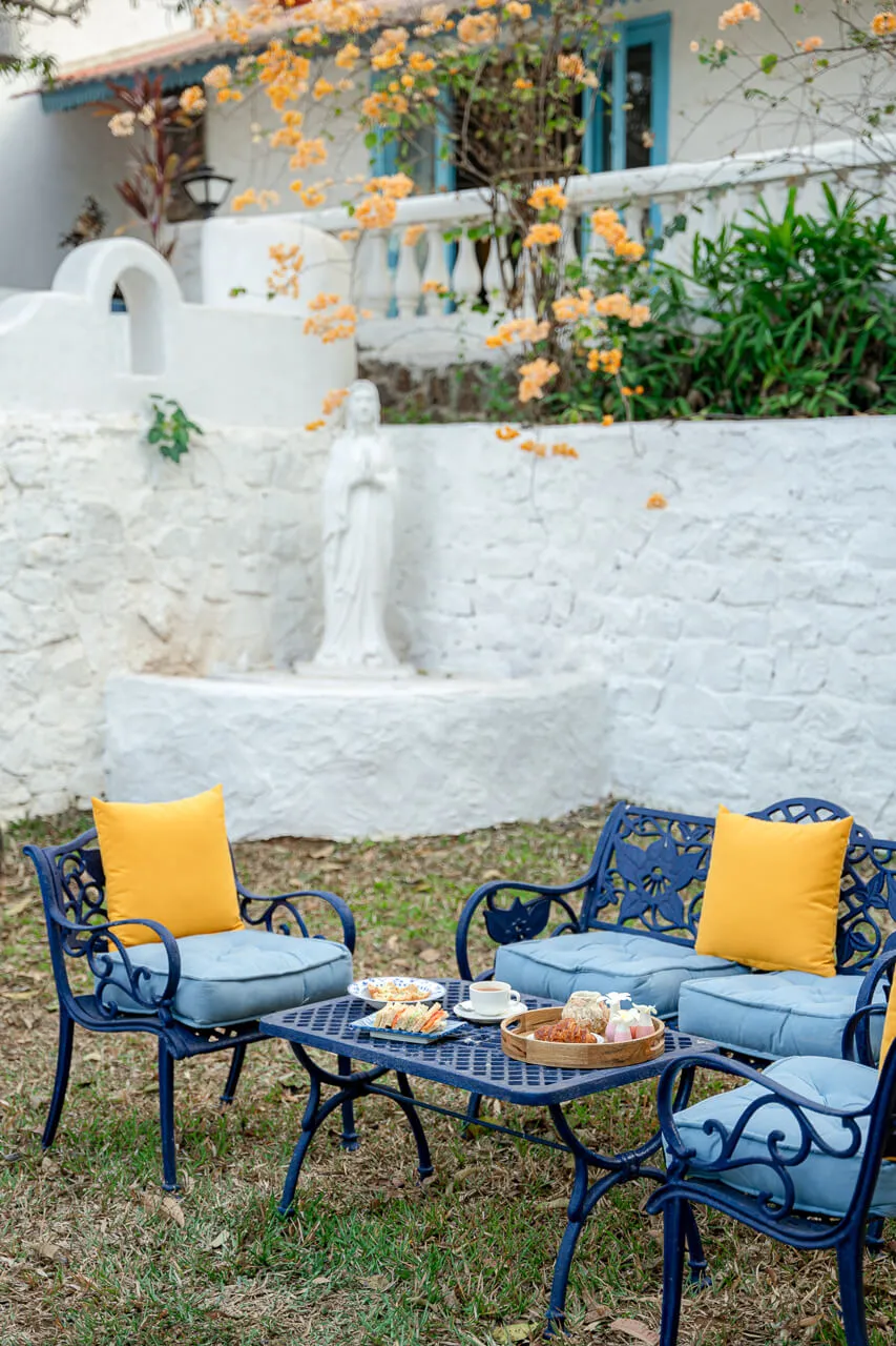 Villa with Lawn | Villa Santorini in Alibaug