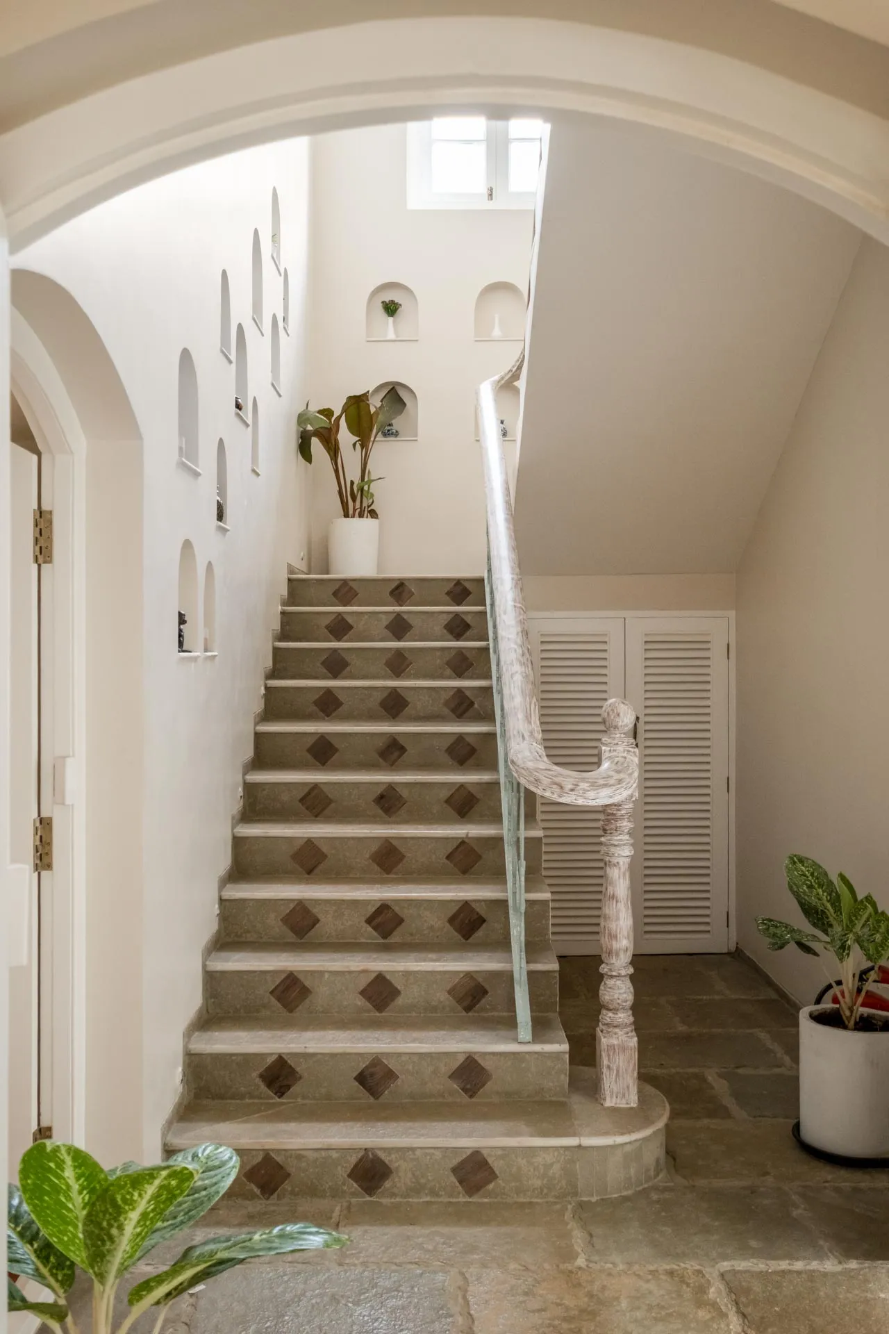 Silvio - Villa D - Stairway