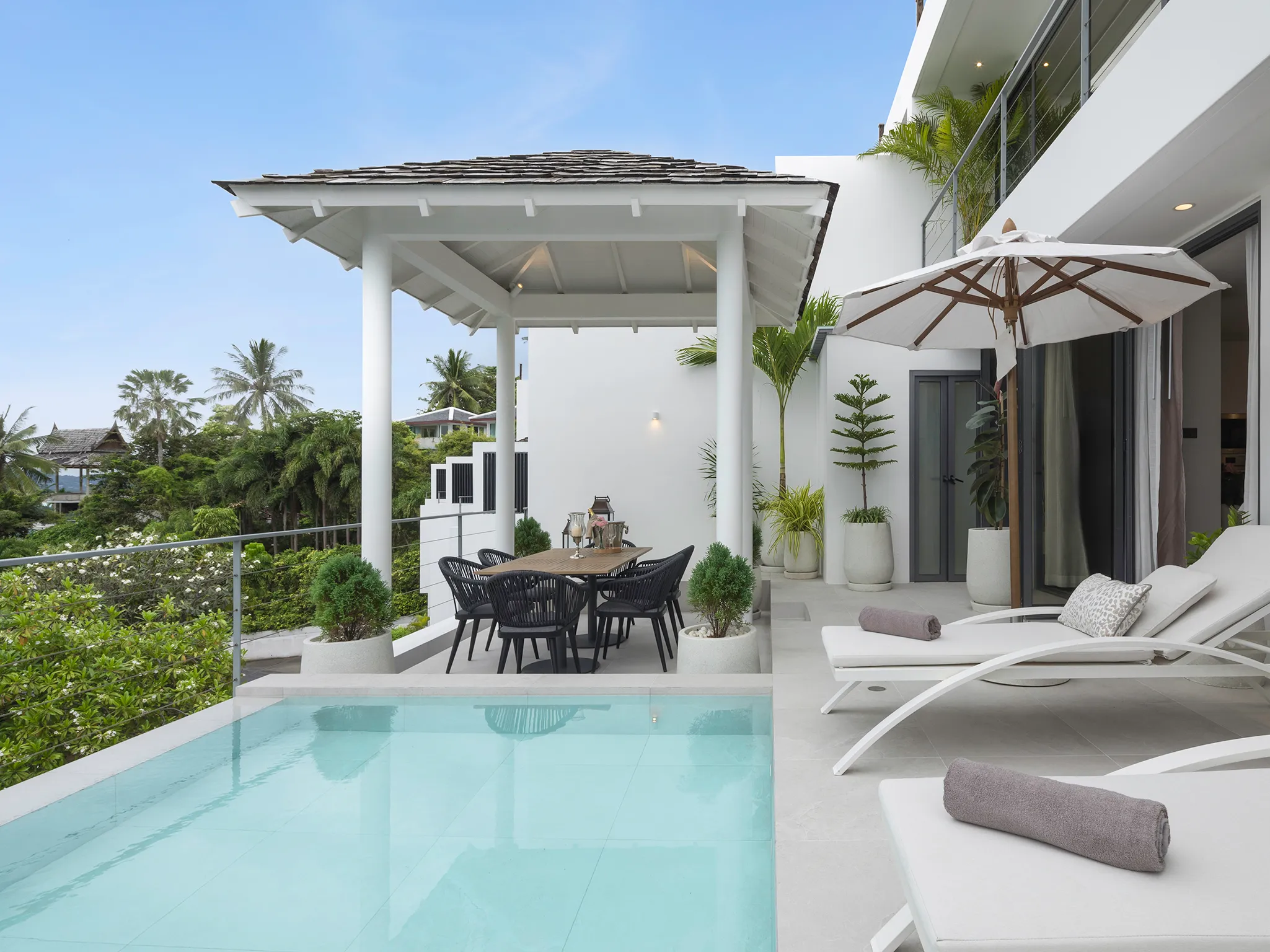 Surin Seaview Villa - Serene plunge pool overlooking the ocean