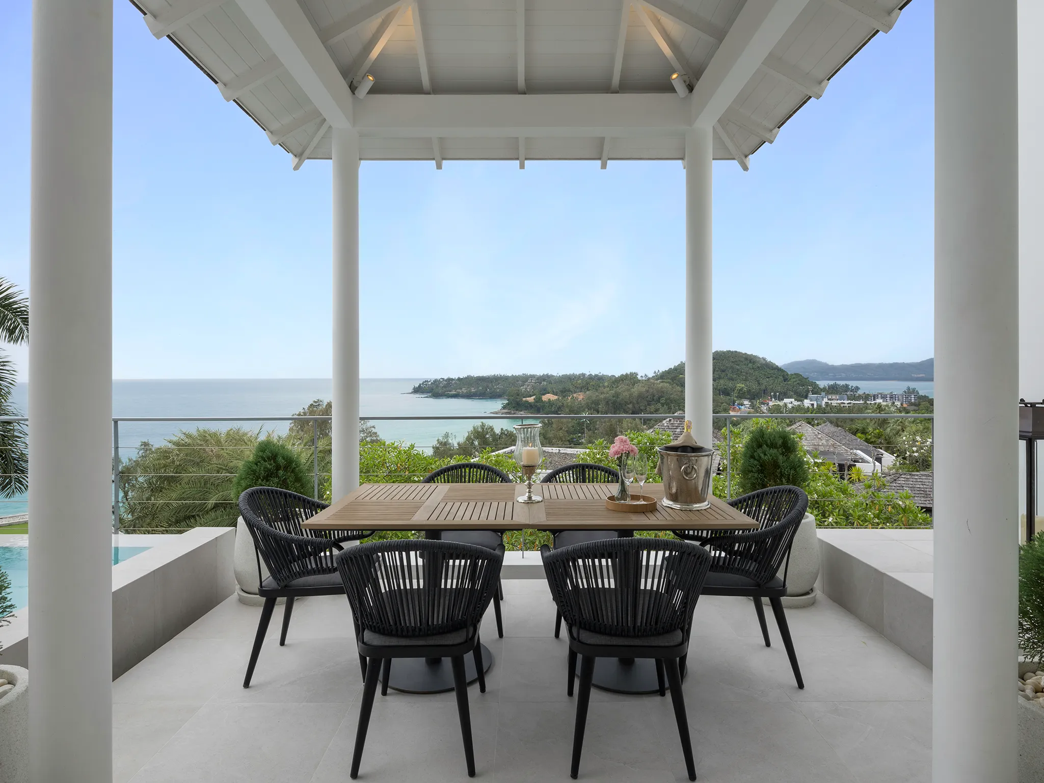 Surin Seaview Villa - Relaxing terrace dining pavilion