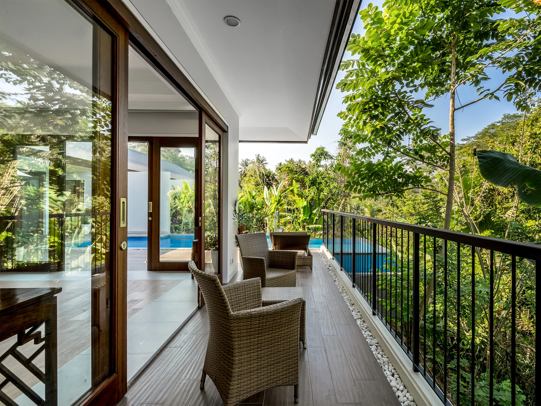 Pala Ubud - Villa Seraya B - Serene balcony to  rest and reflect