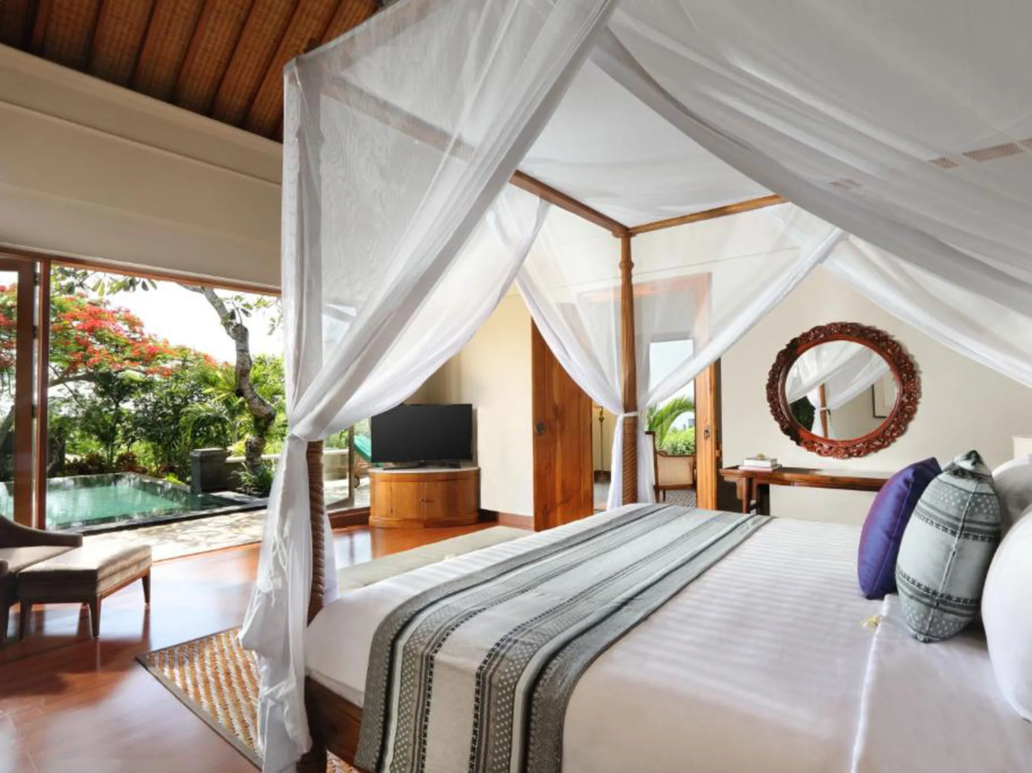 The Shanti Residence - Royal Suite