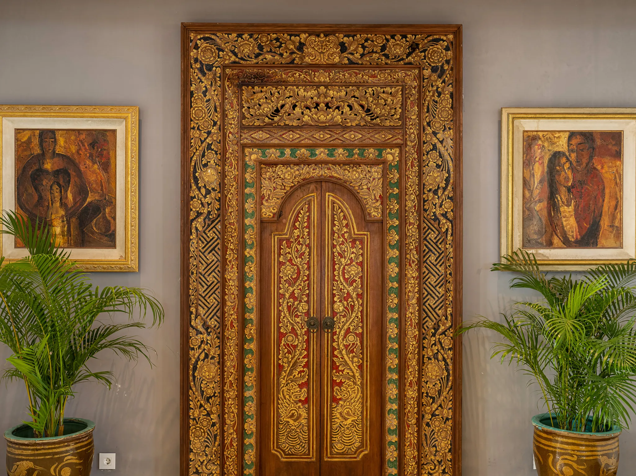 Tirtha Bayu Villa I - Balinese door