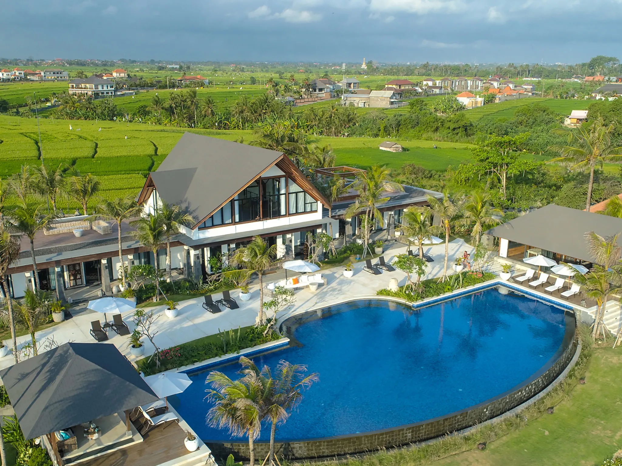 Tirtha Bayu Villa II - Bucolic seaside village of Cemagi