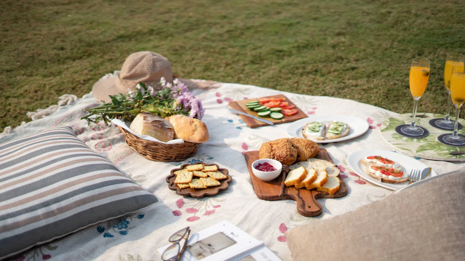 Picnic setup in the garden | Ushta Villa | Alibaug