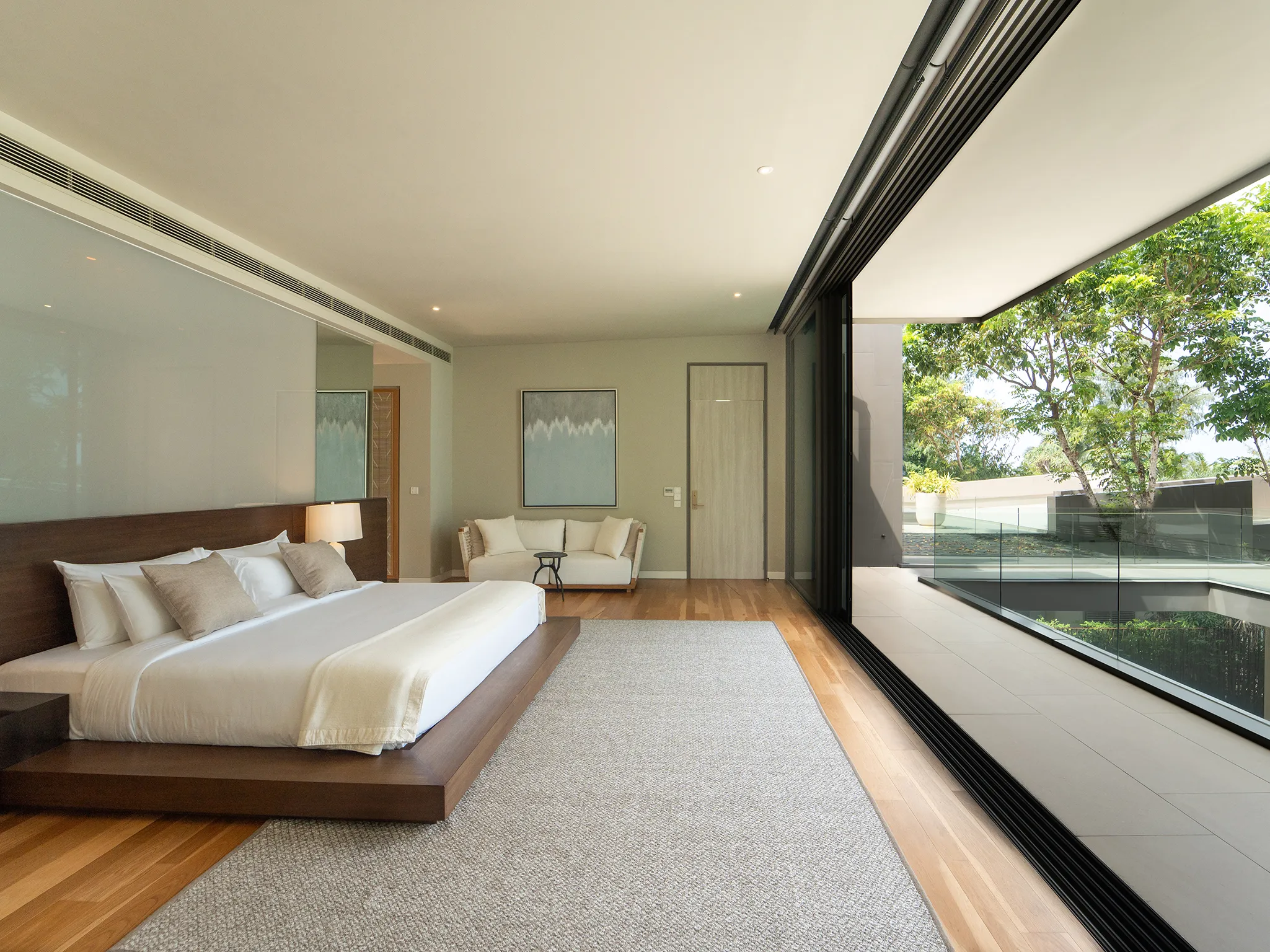 Veyla Beach Villa 6 - Palatial upstairs master bedroom