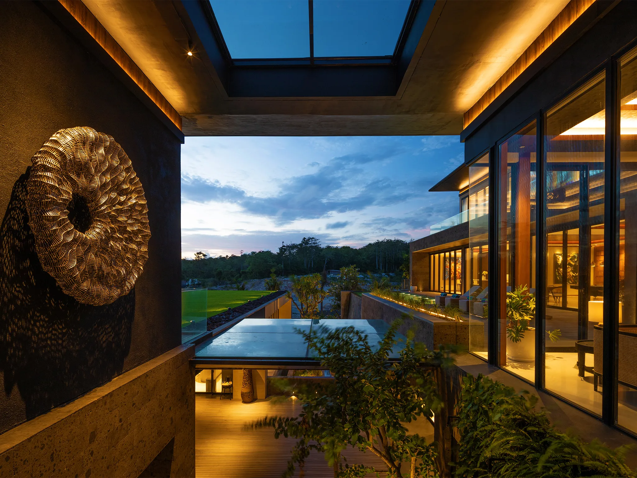 Villa BIE - Stunning sleek modern architecture