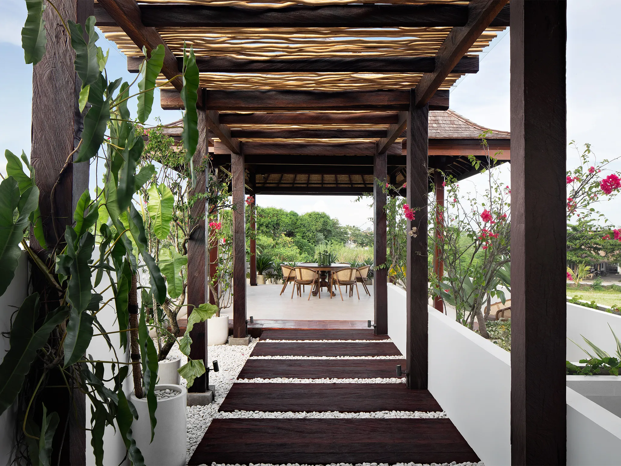 Villa Dhanika - Lovely rooftop cabana