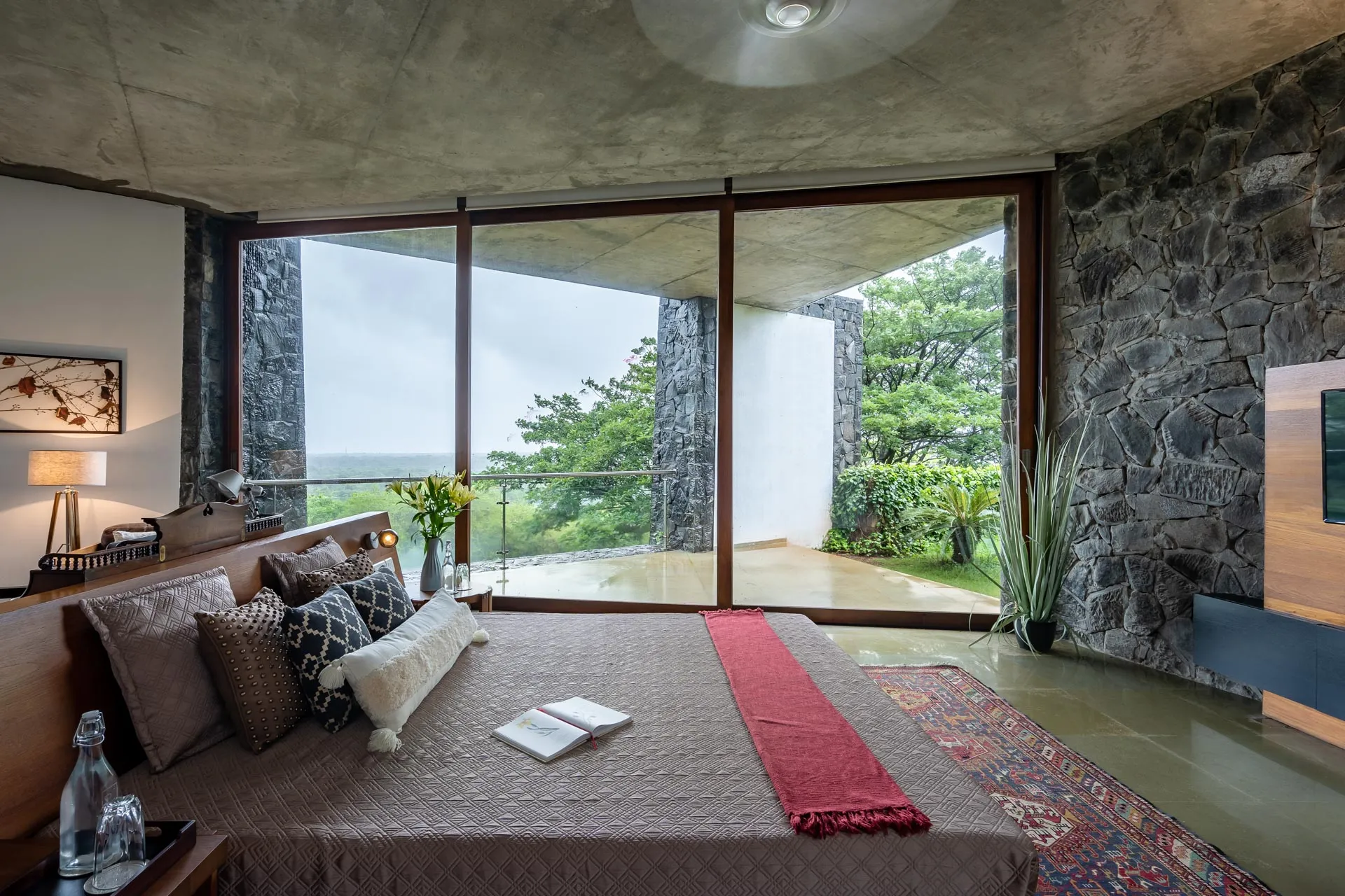Villa Ekanta - Bedroom view 3