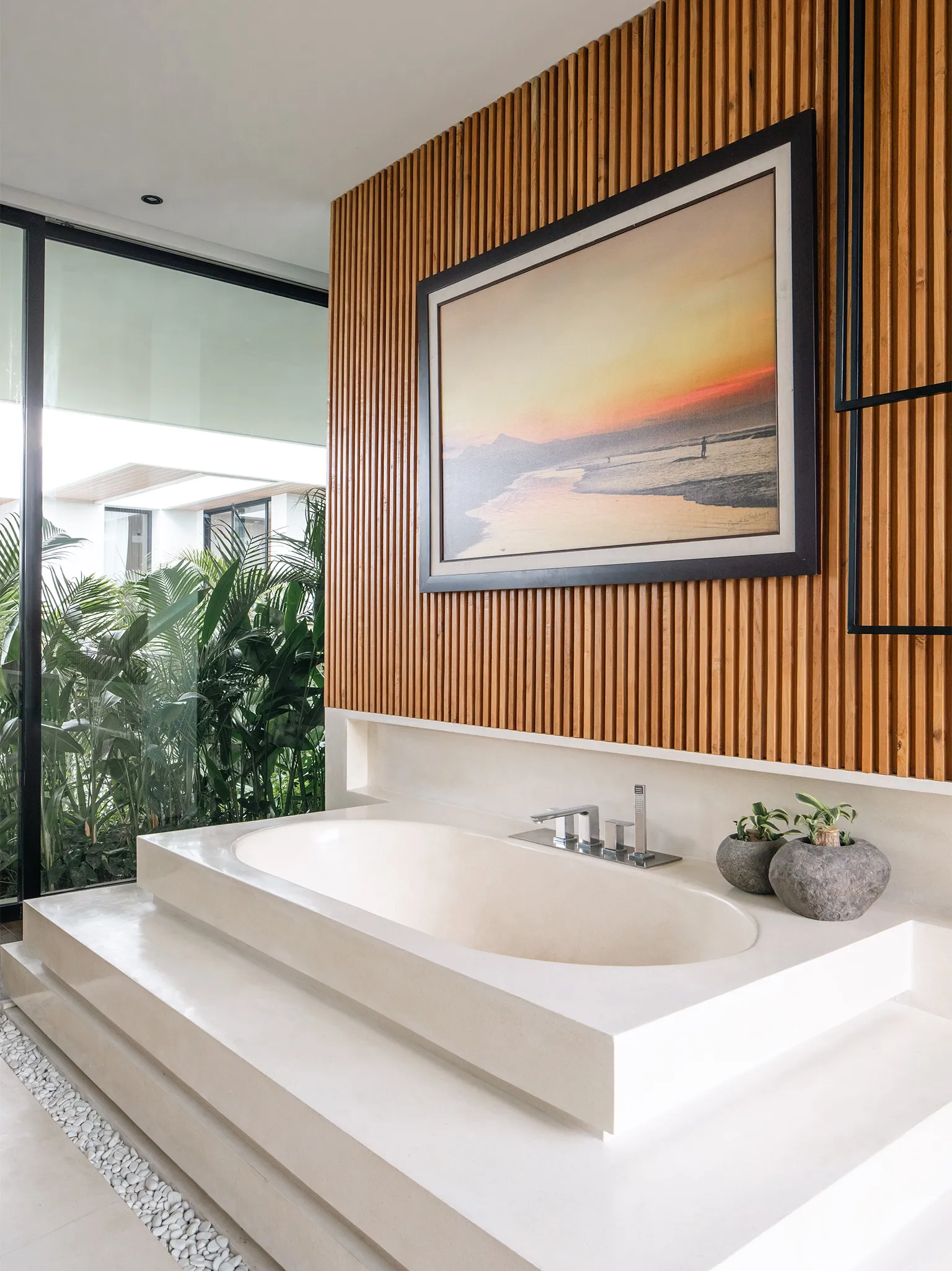 Villa Norbu - Grand master bedroom ensuite bathroom