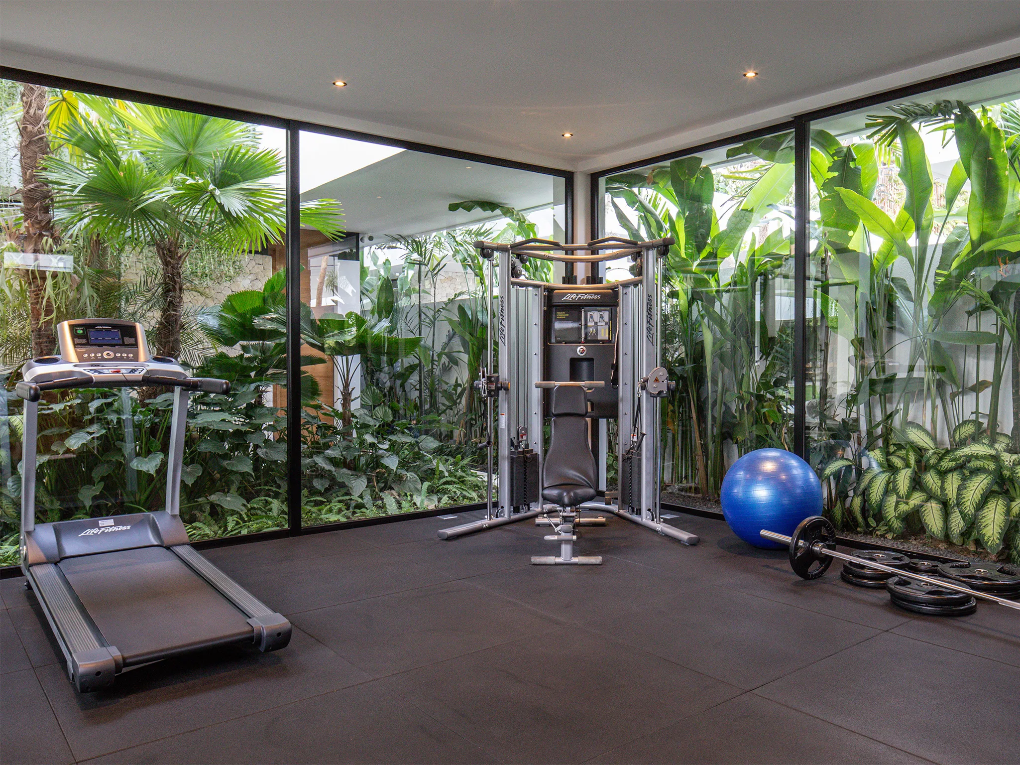 Villa Norbu - Well equipped private gym