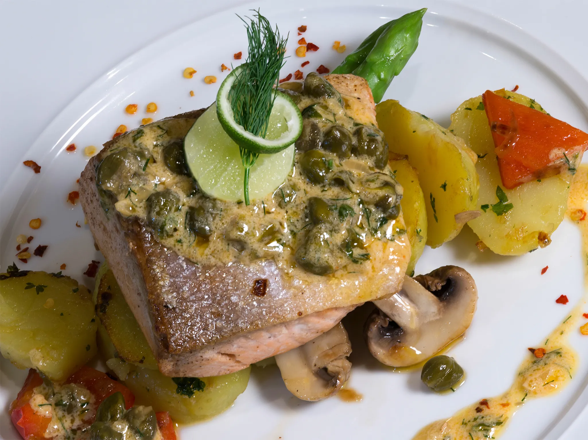 Sol y Mar - World-class international cuisine always served fresh