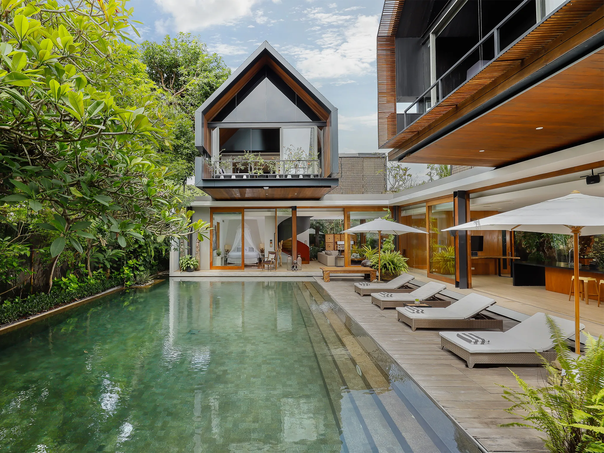 Villa Svarga - Cosy tropical getaway
