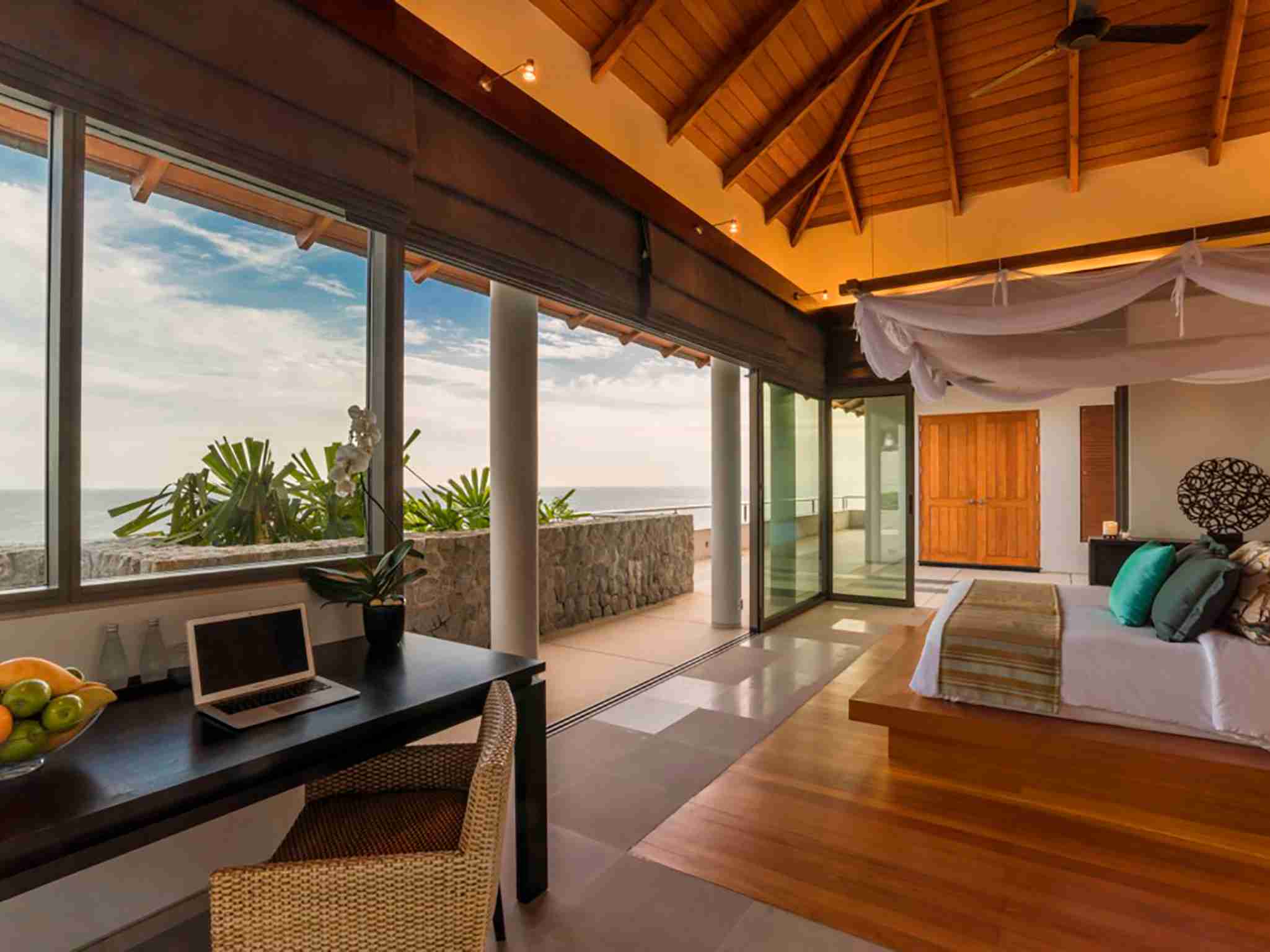 Baan Paa Talee - Guest bedroom layout