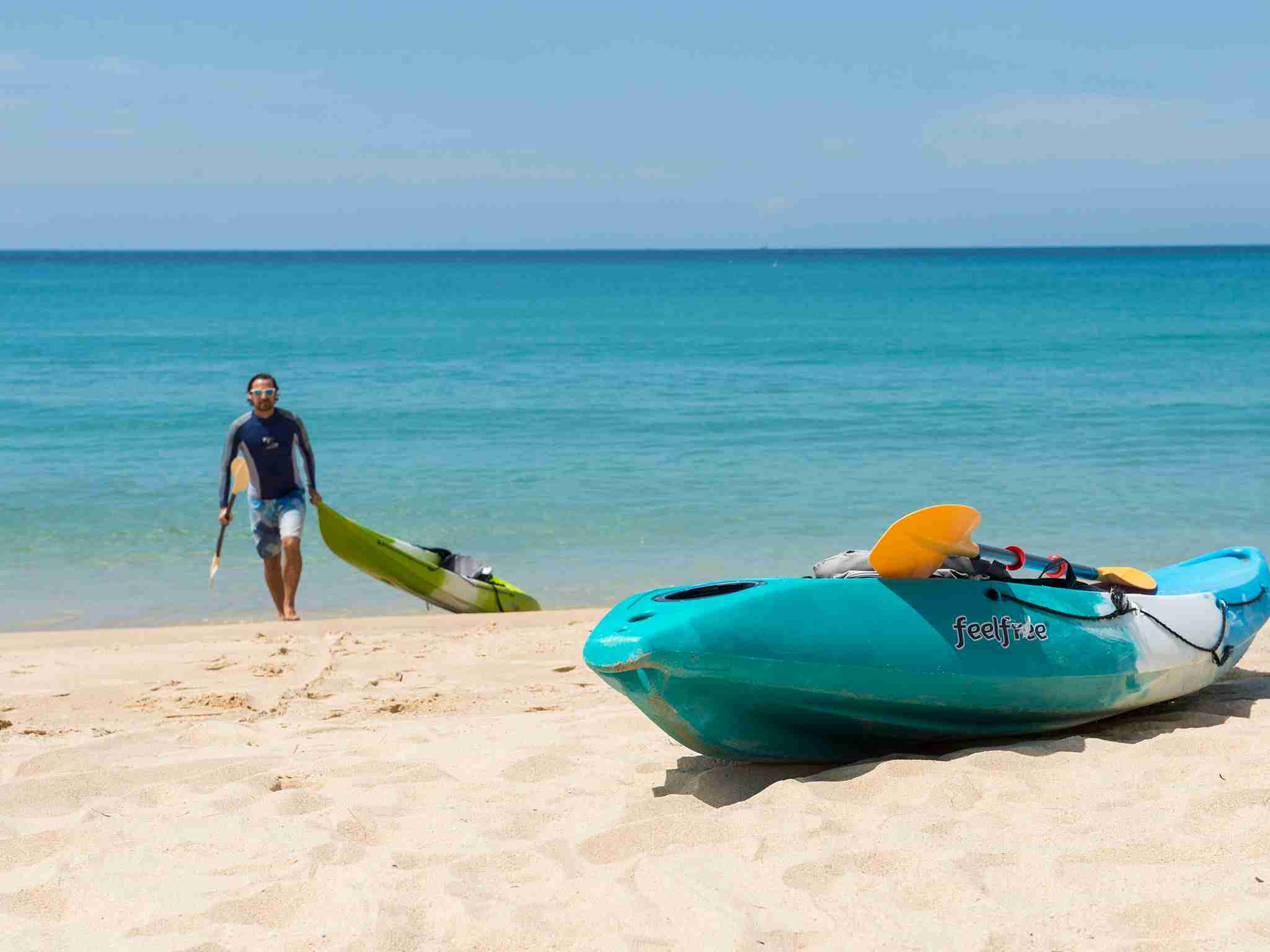  Jivana Beach Villas - Villa Ananda - Fun water activities on the beach