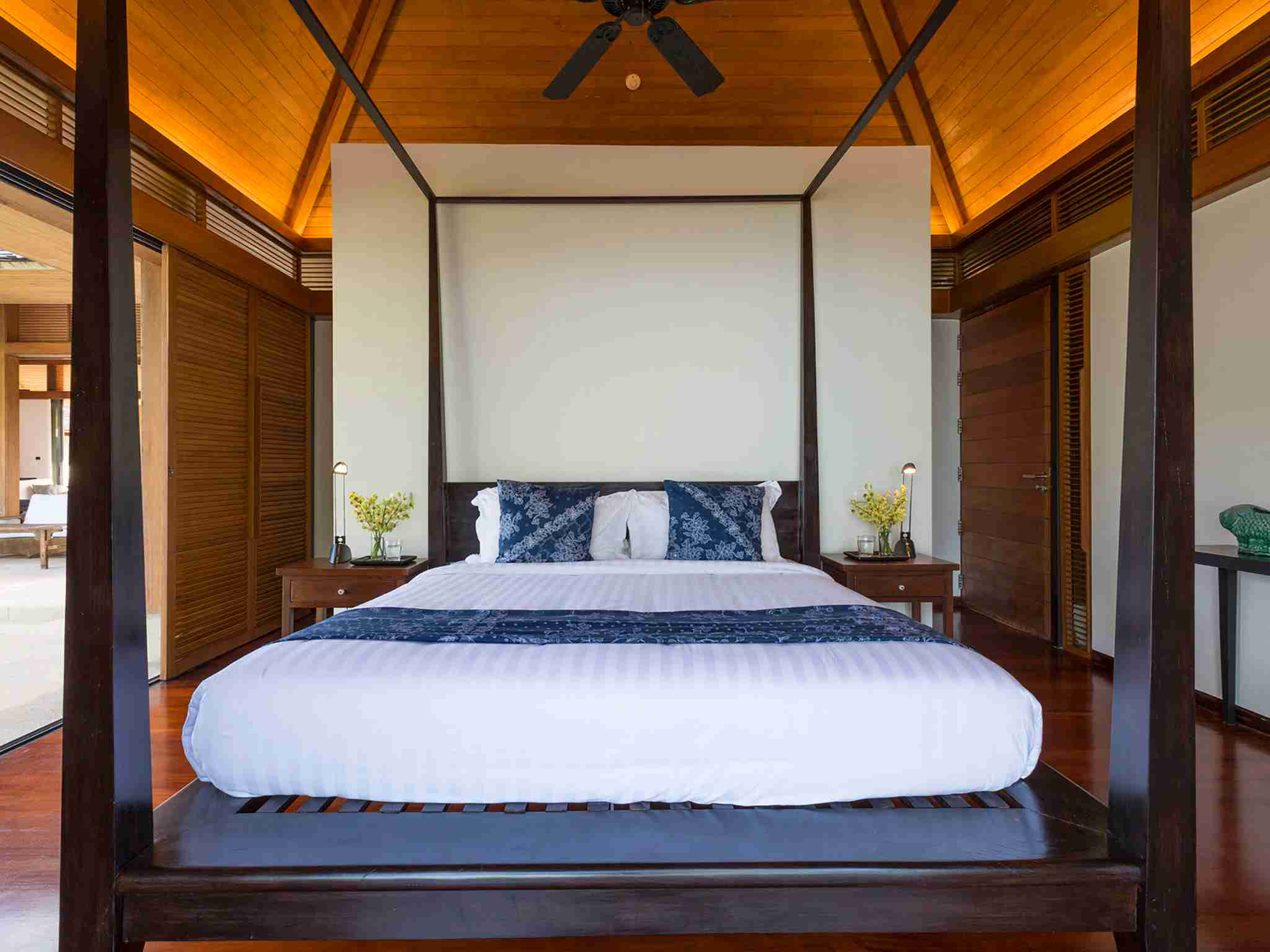 Villa Shanti - Designer style bedroom