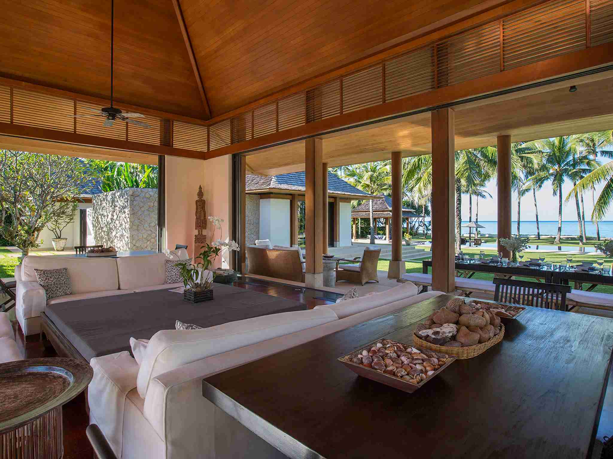 Villa Shanti - Living area view