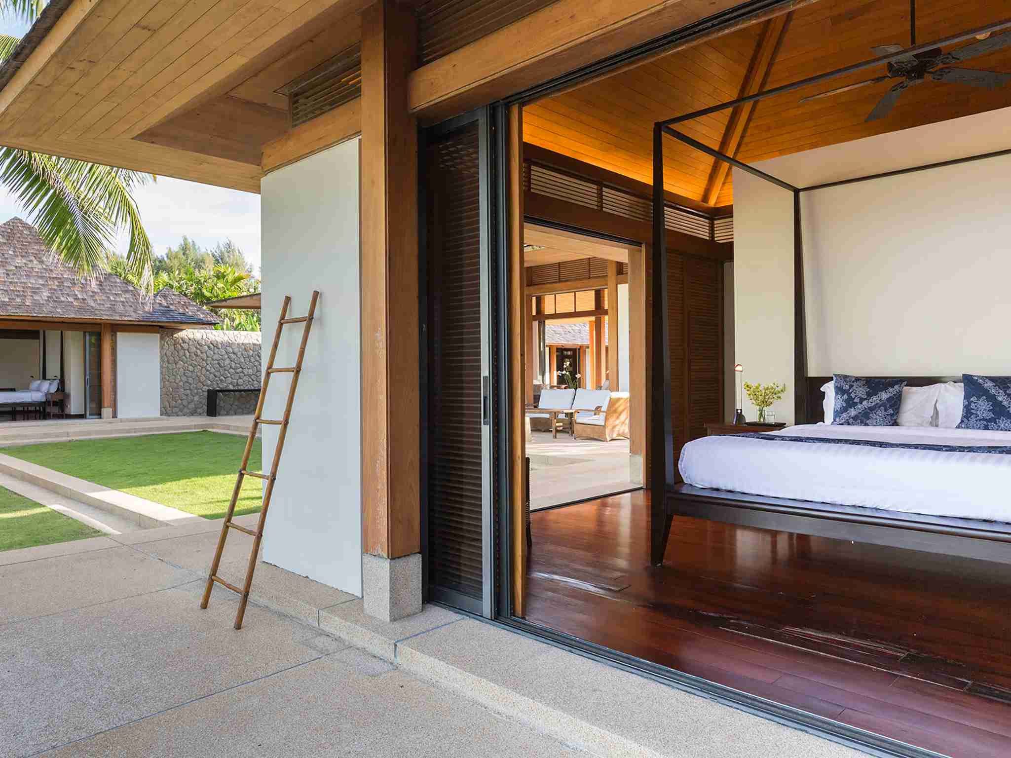 Villa Shanti - Bedroom features