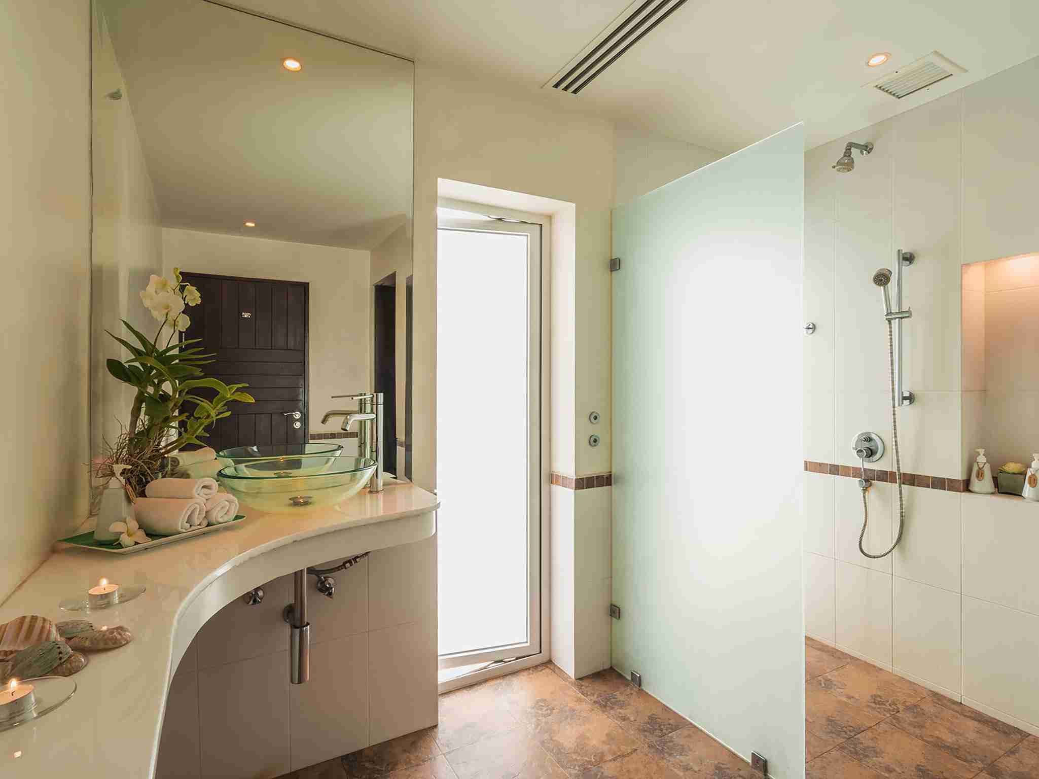 Villa Amanzi - Guest bedroom three ensuite