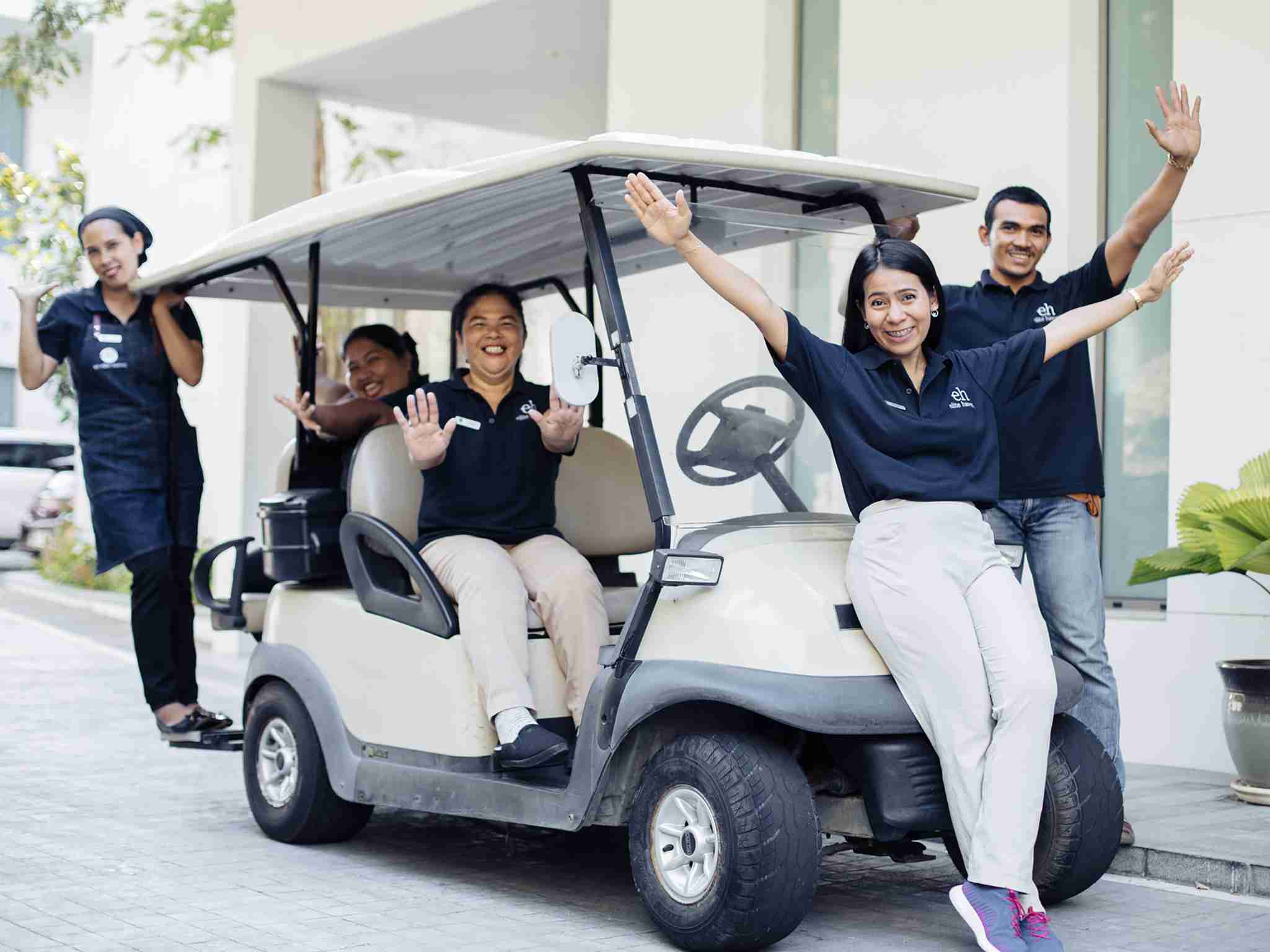 Malaiwana Duplex - Staff