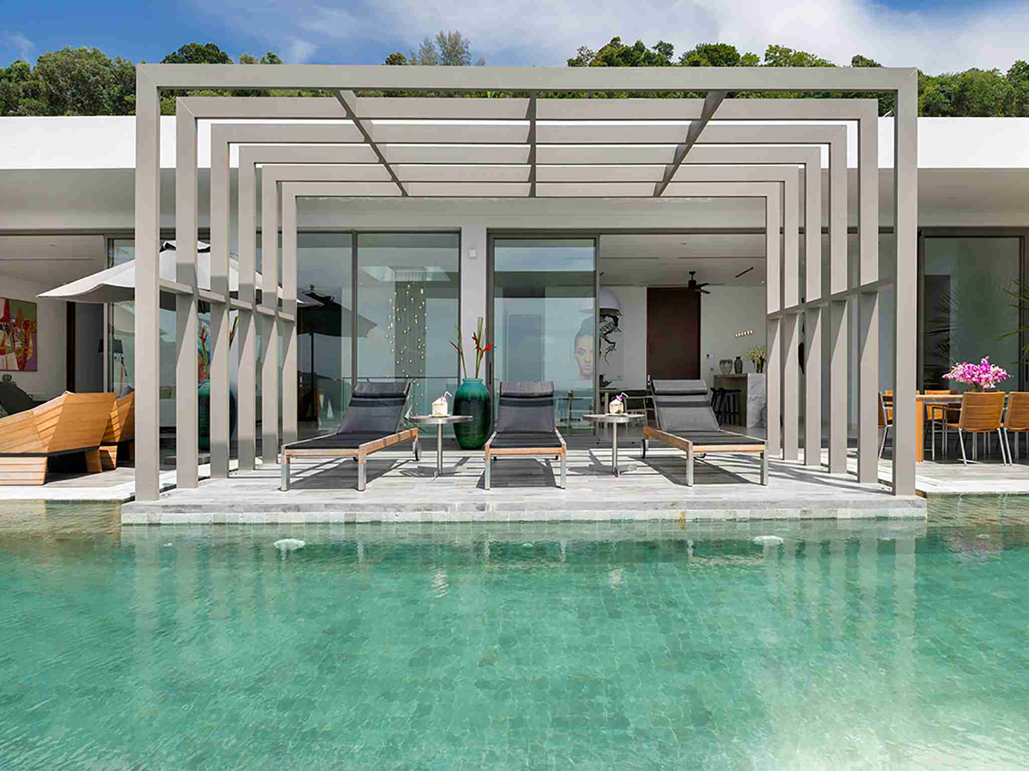 Malaiwana Penthouse - Pool view to villa