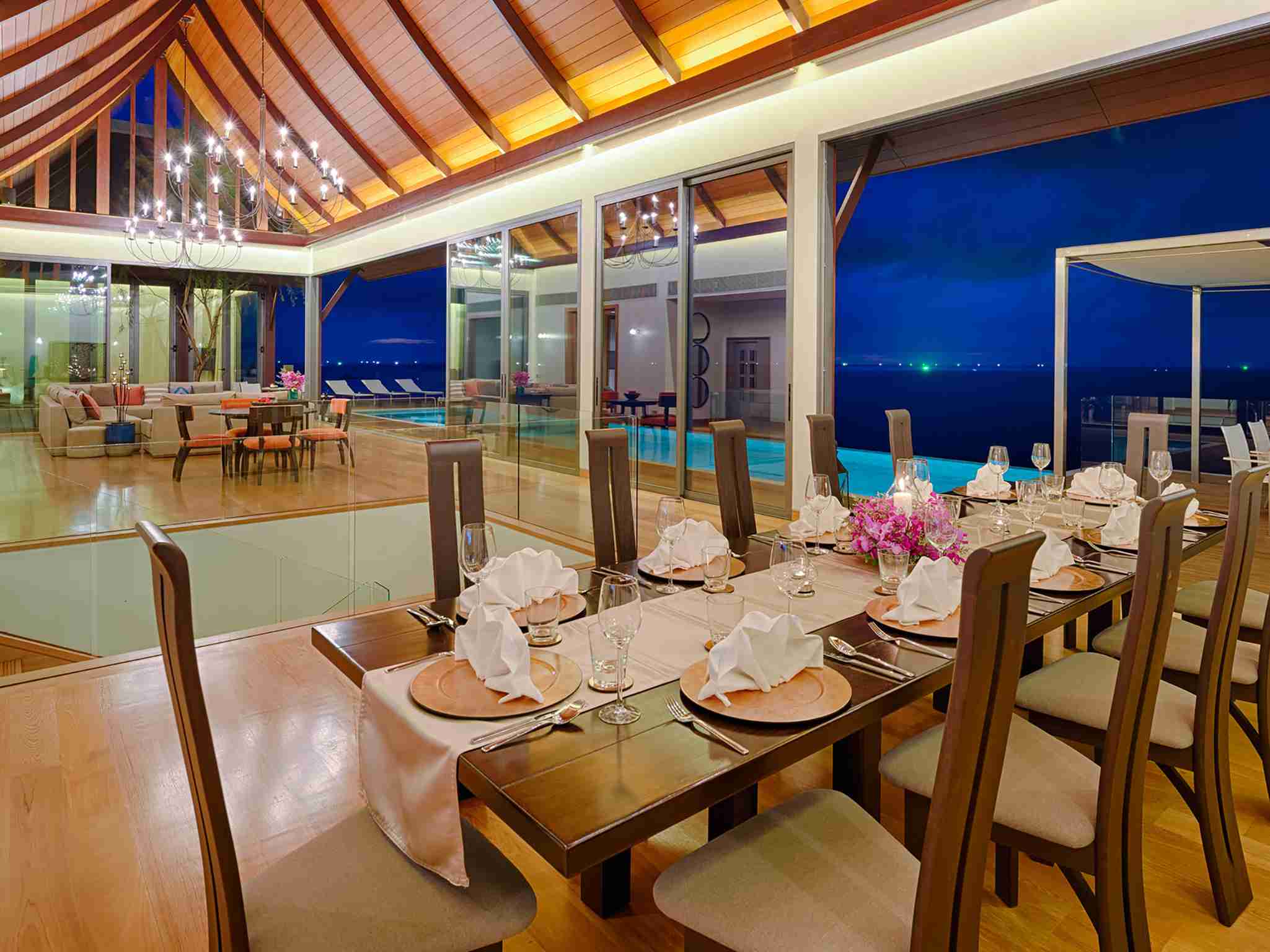 Villa Haleana - Dine with a view