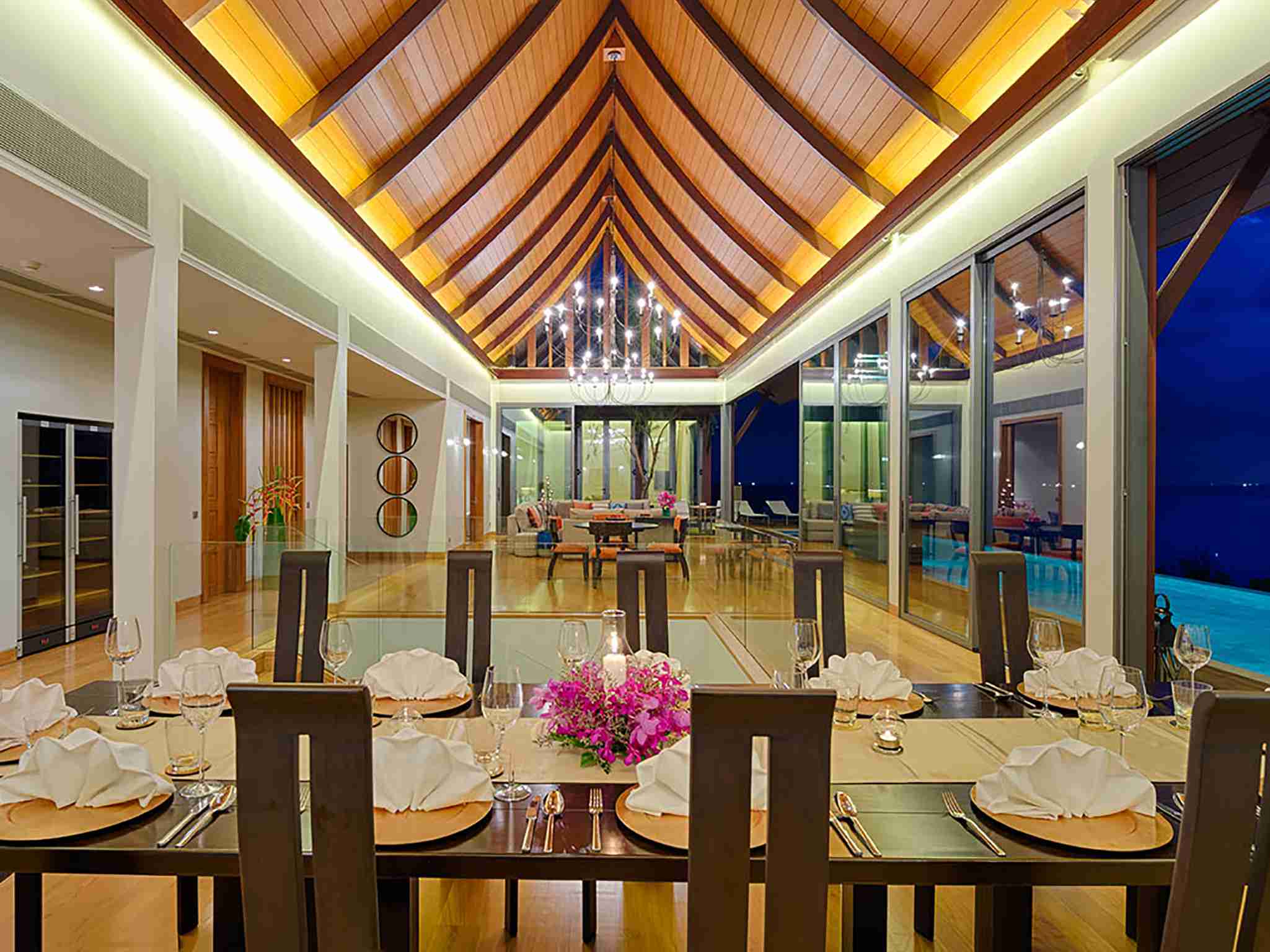 Villa Haleana - Elegant dining