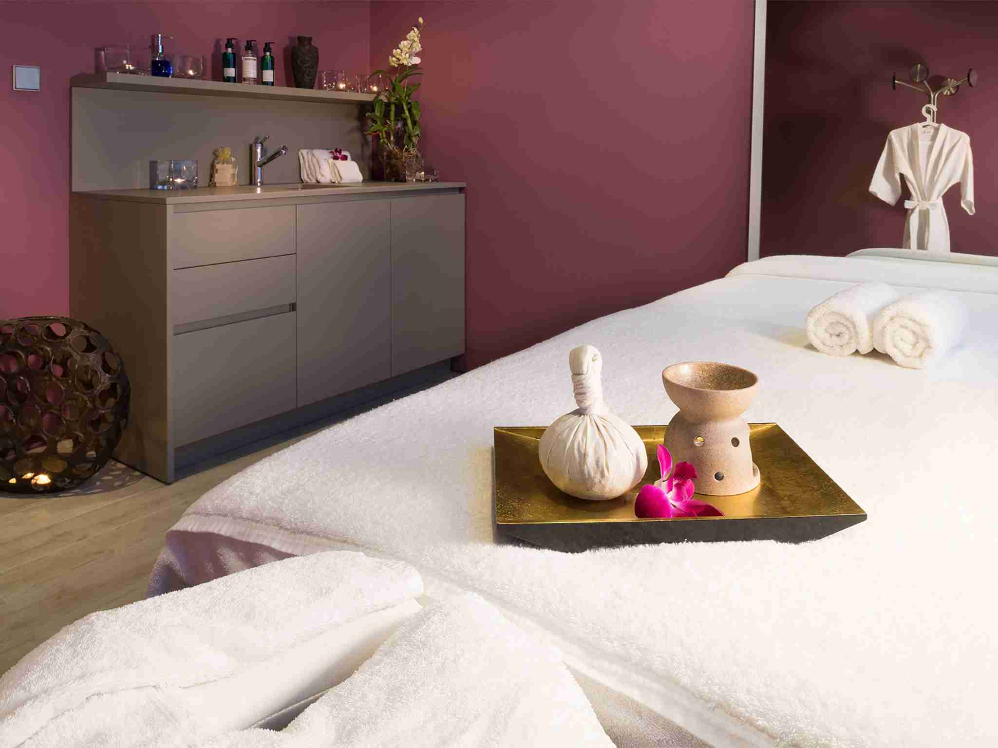 Malaiwana Villa M - Spa and massage room