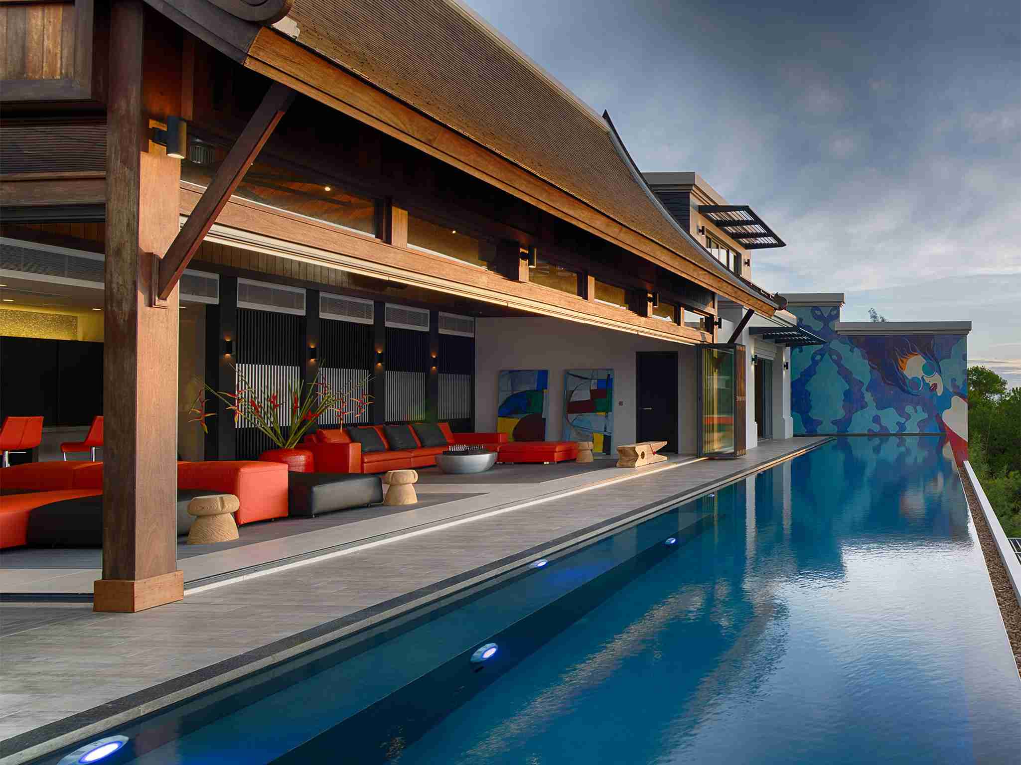 Malaiwana Villa M - Living area pool view