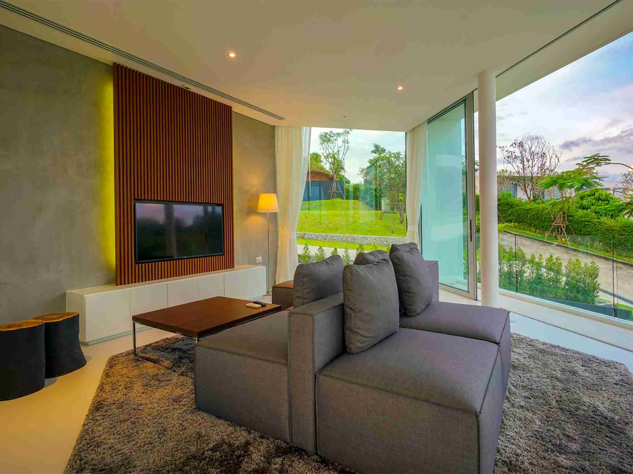 Villa Abiente - TV room stunning outlook