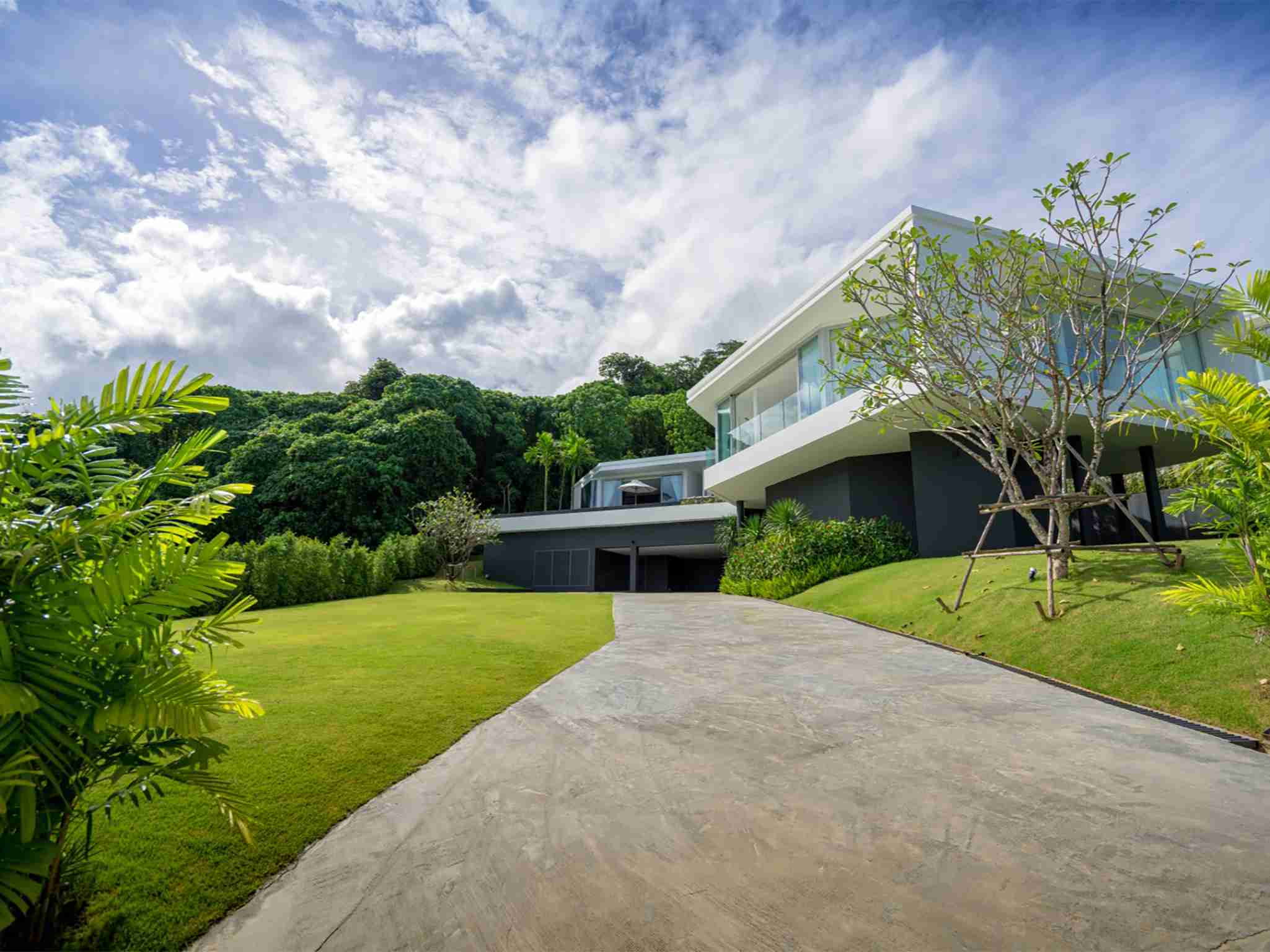 Villa Abiente - Entrance to the villa