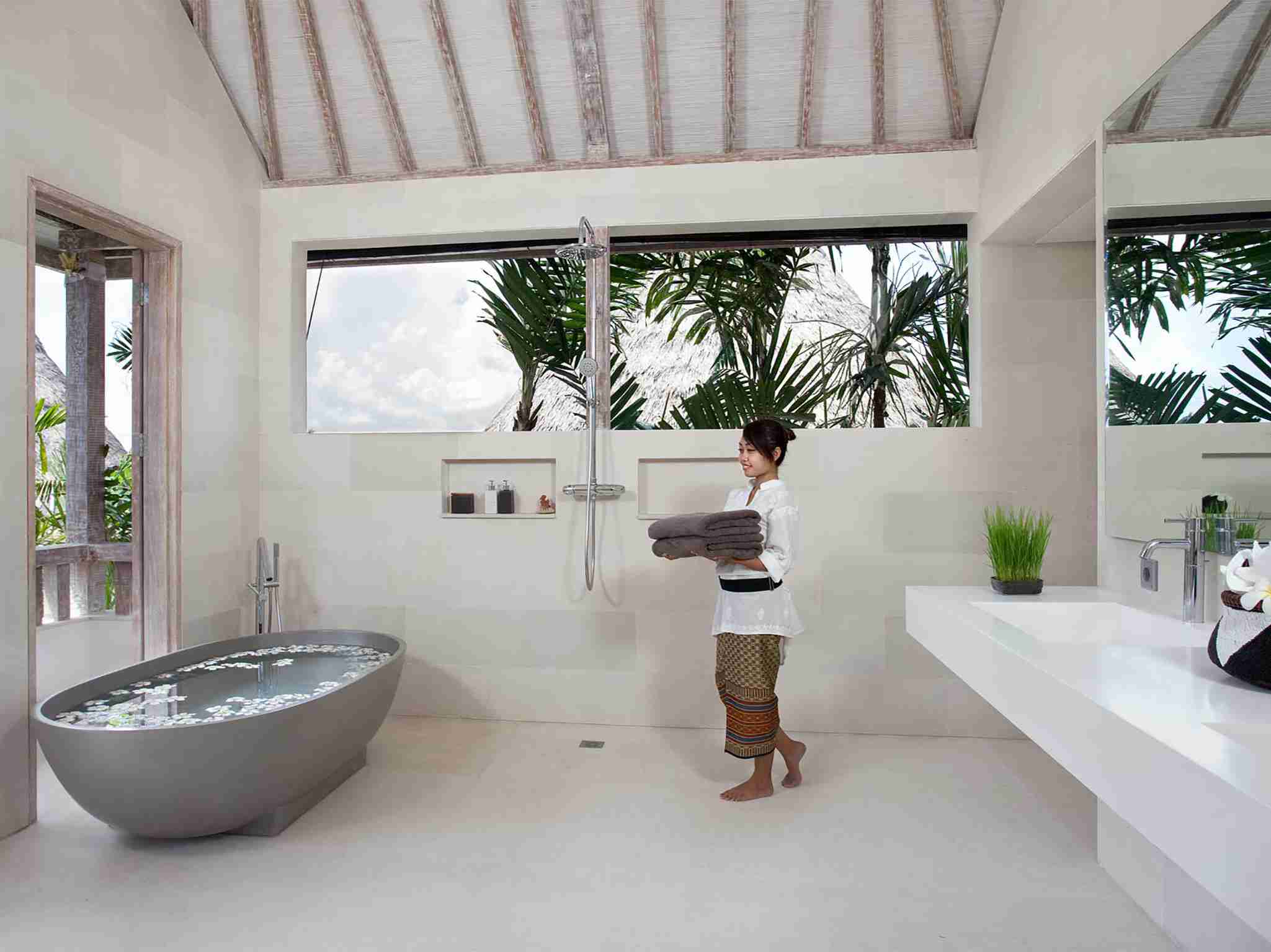 Villa Adasa - Master bathroom